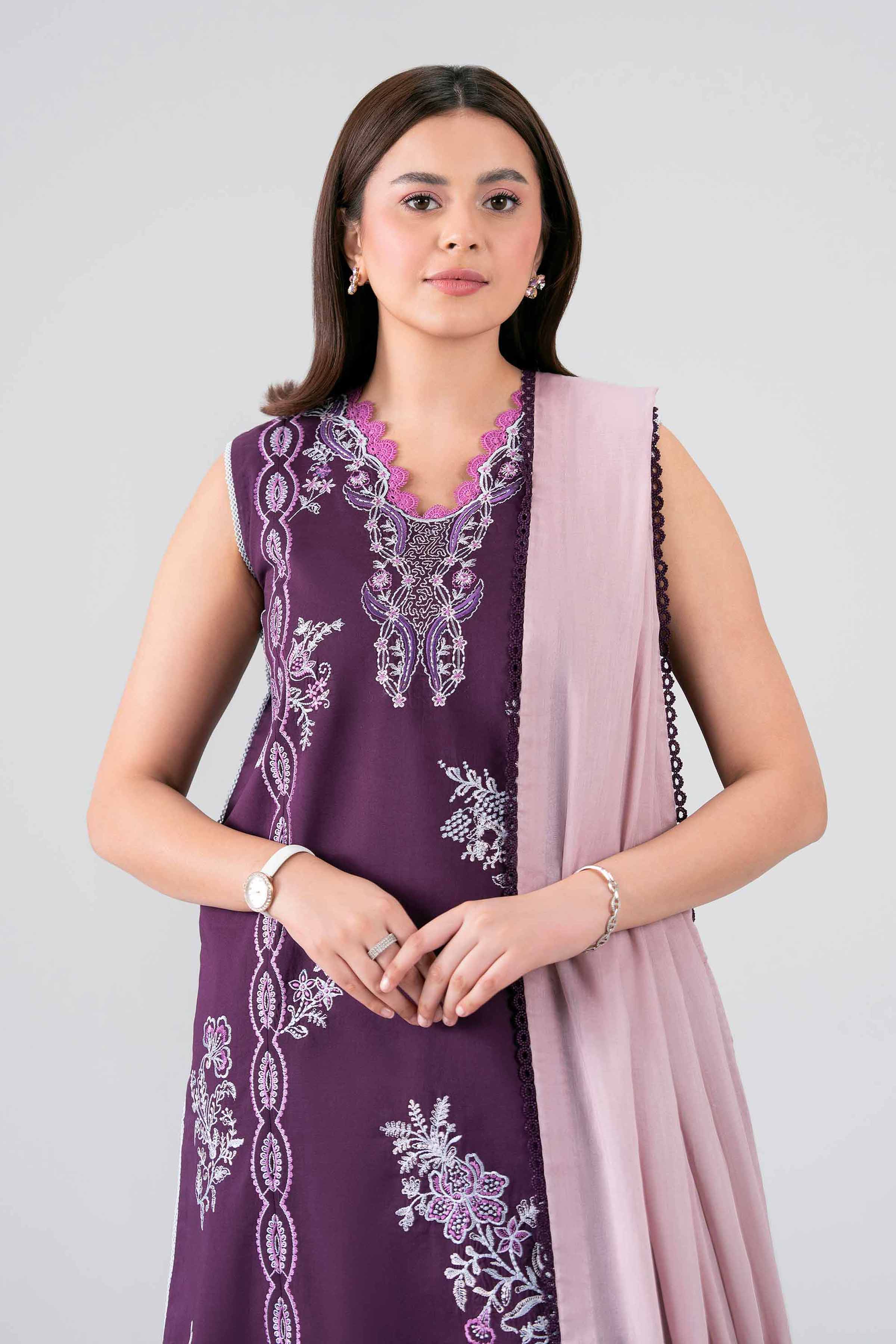 3 Piece - Embroidered Suit - 42602261