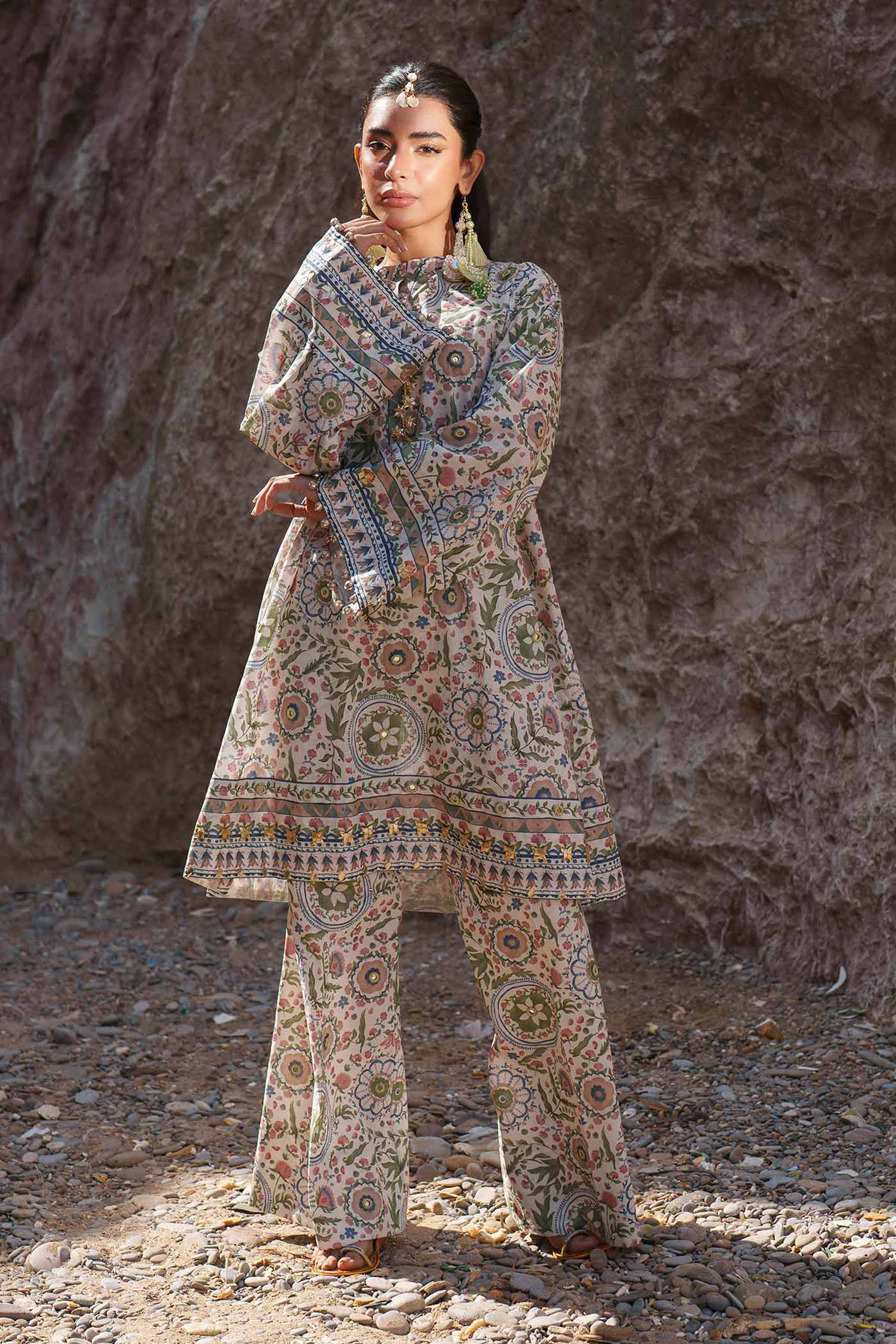 1 Piece - Printed Shirt - 42602313