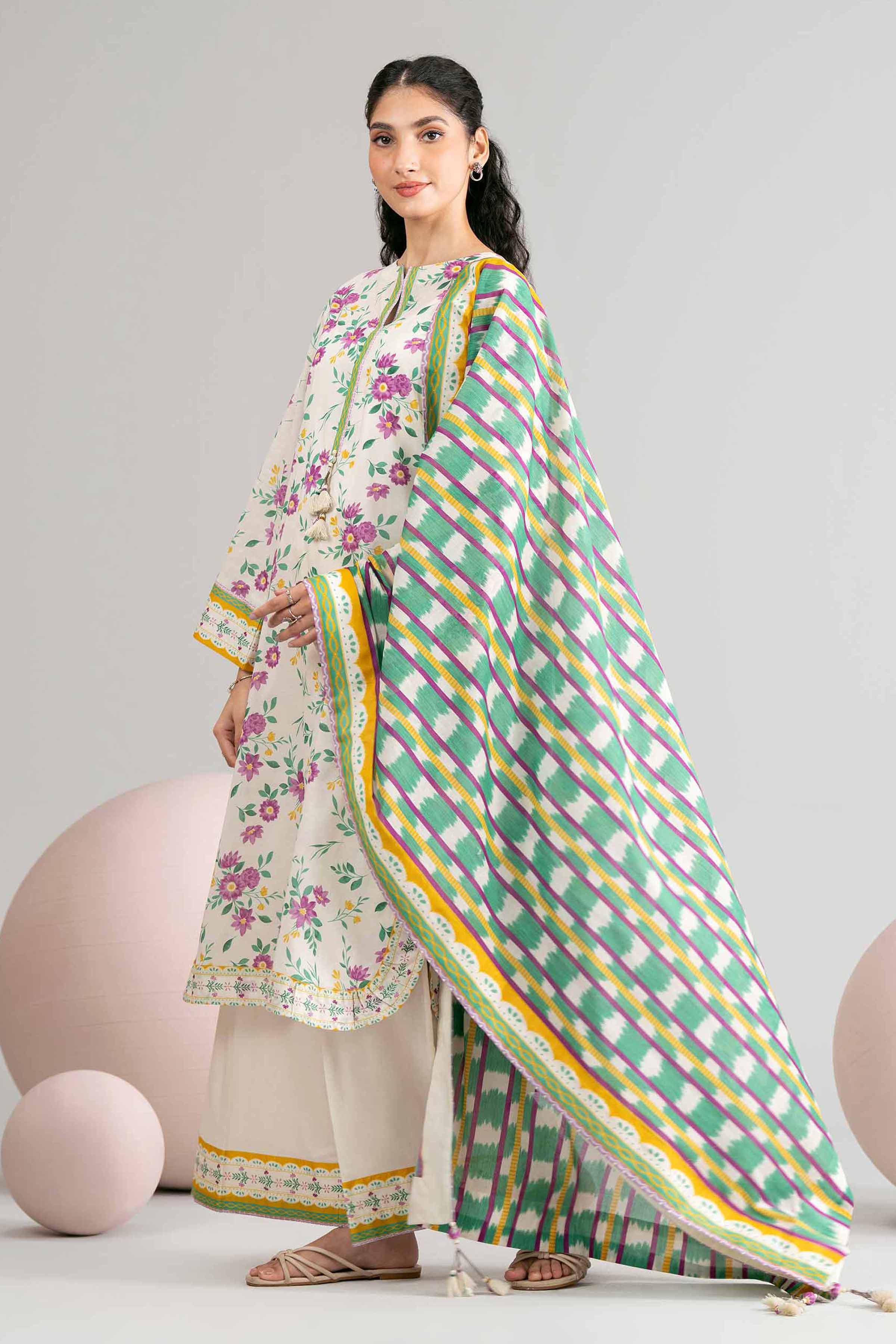 3 Piece - Printed Loose Fabric - 42602422