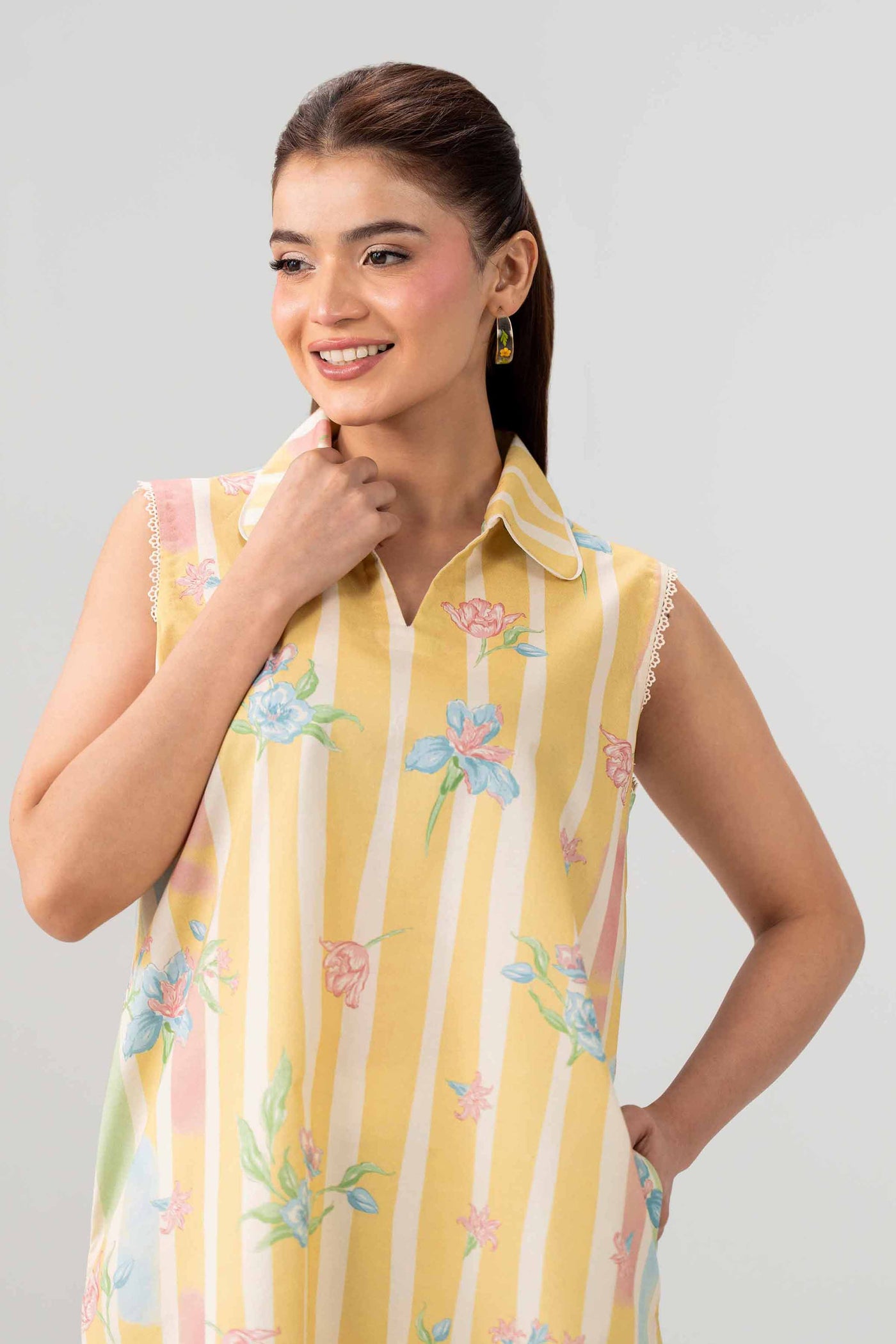 https://cdn.shopify.com/s/files/1/0534/2065/4791/files/42602599-_1.jpg?v=1779171499