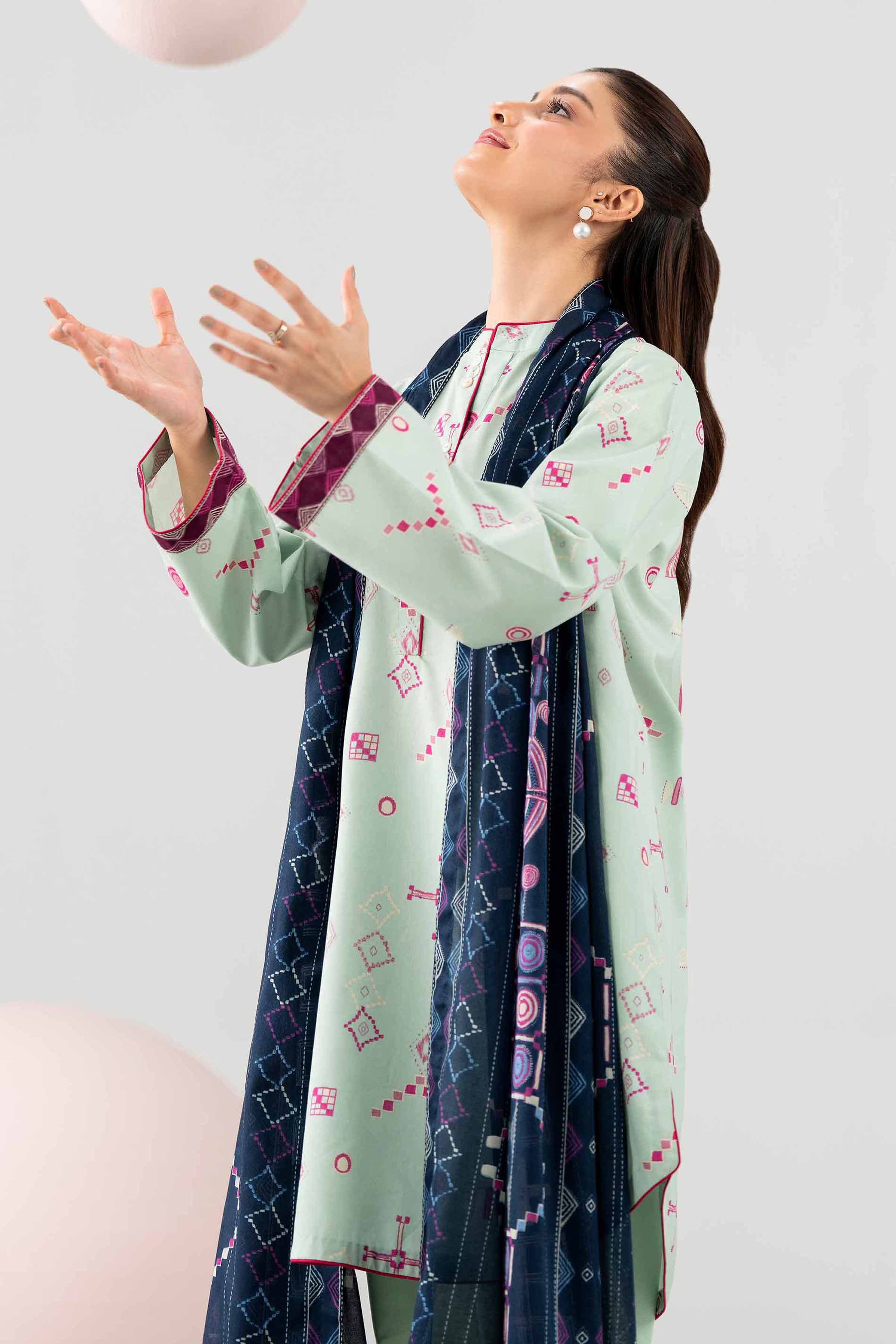 3 Piece - Printed Loose Fabric - 42602657