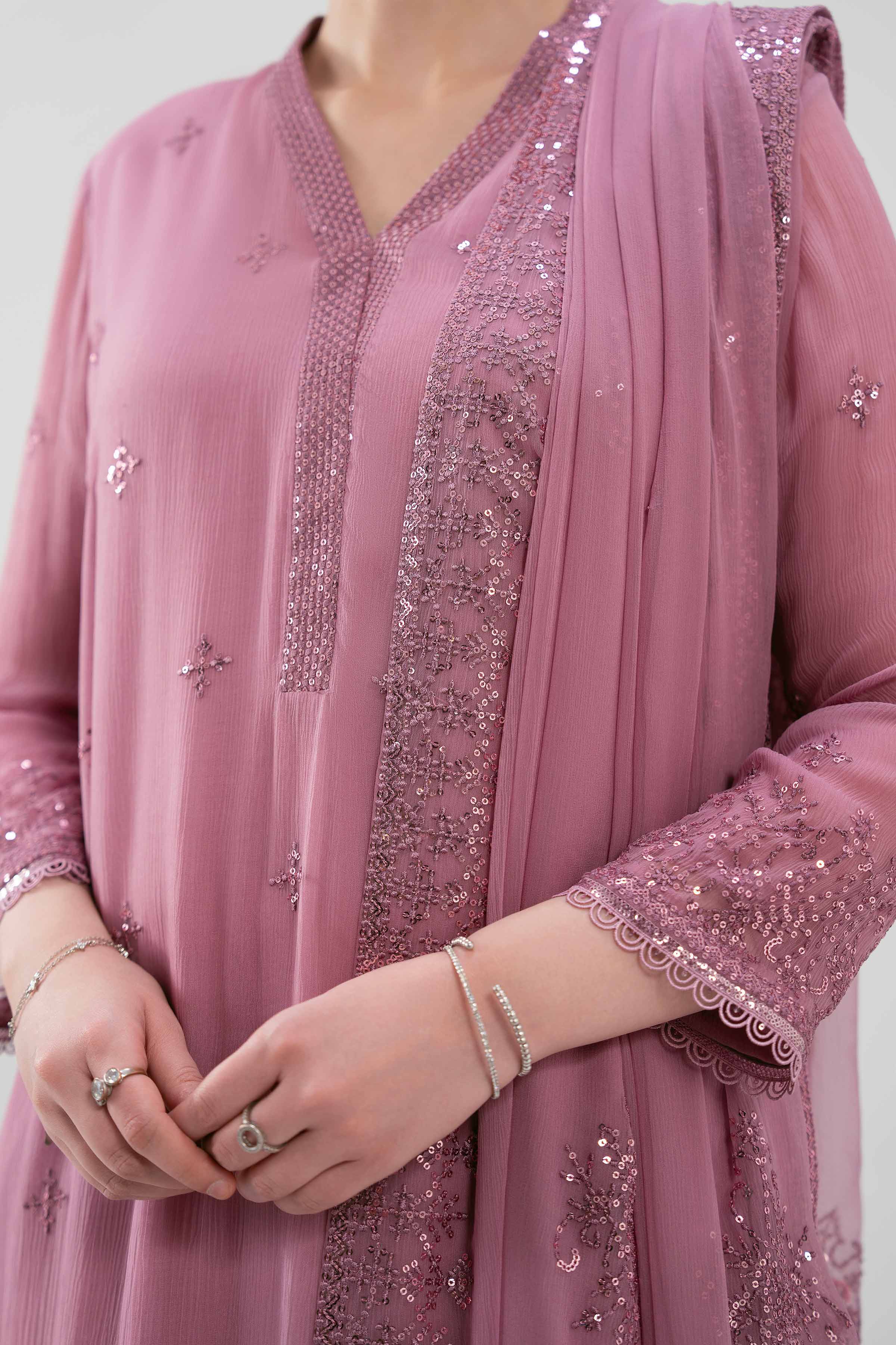 3 Piece - Embroidered Suit - 42619522