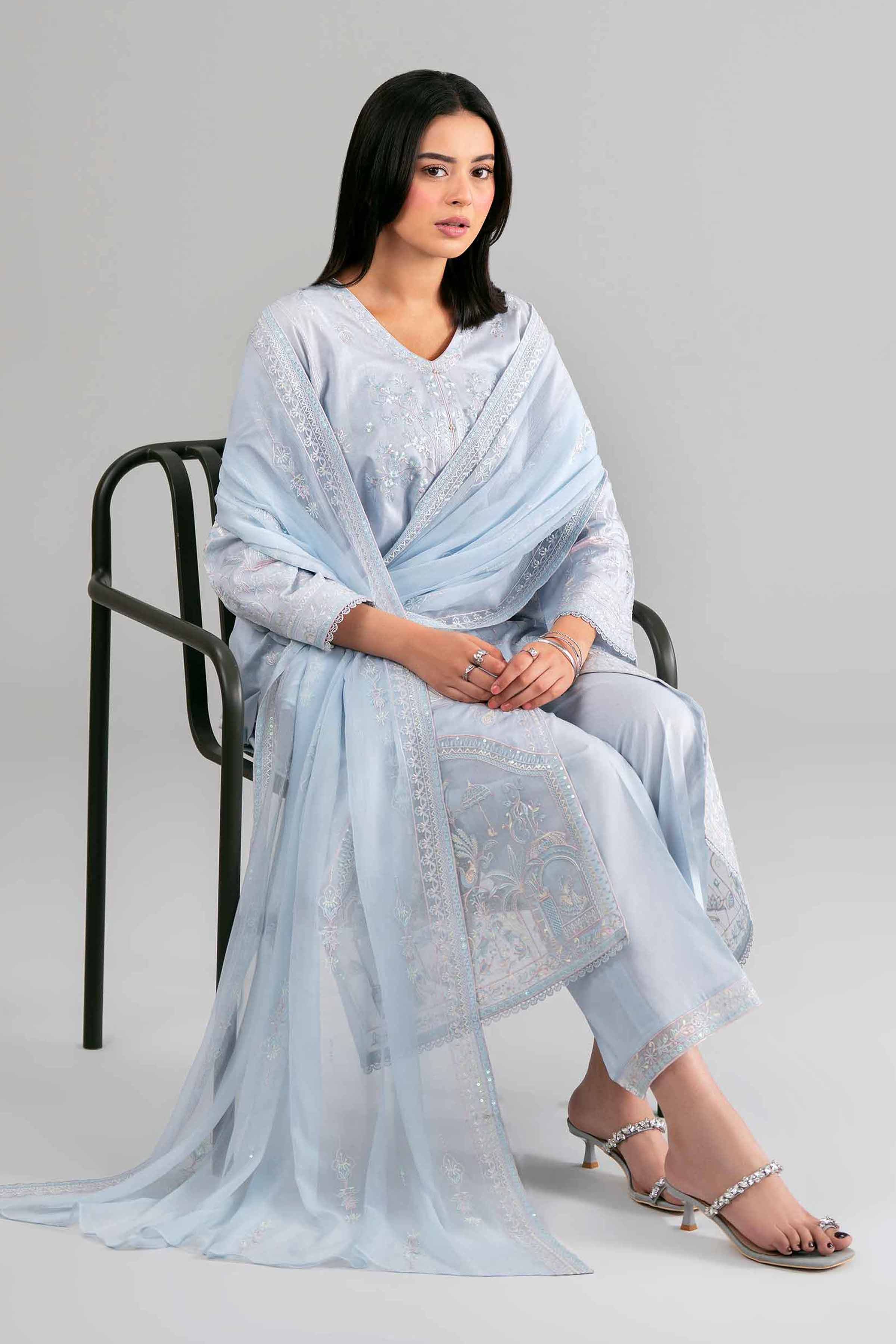 3 Piece - Embroidered Suit - 42619525