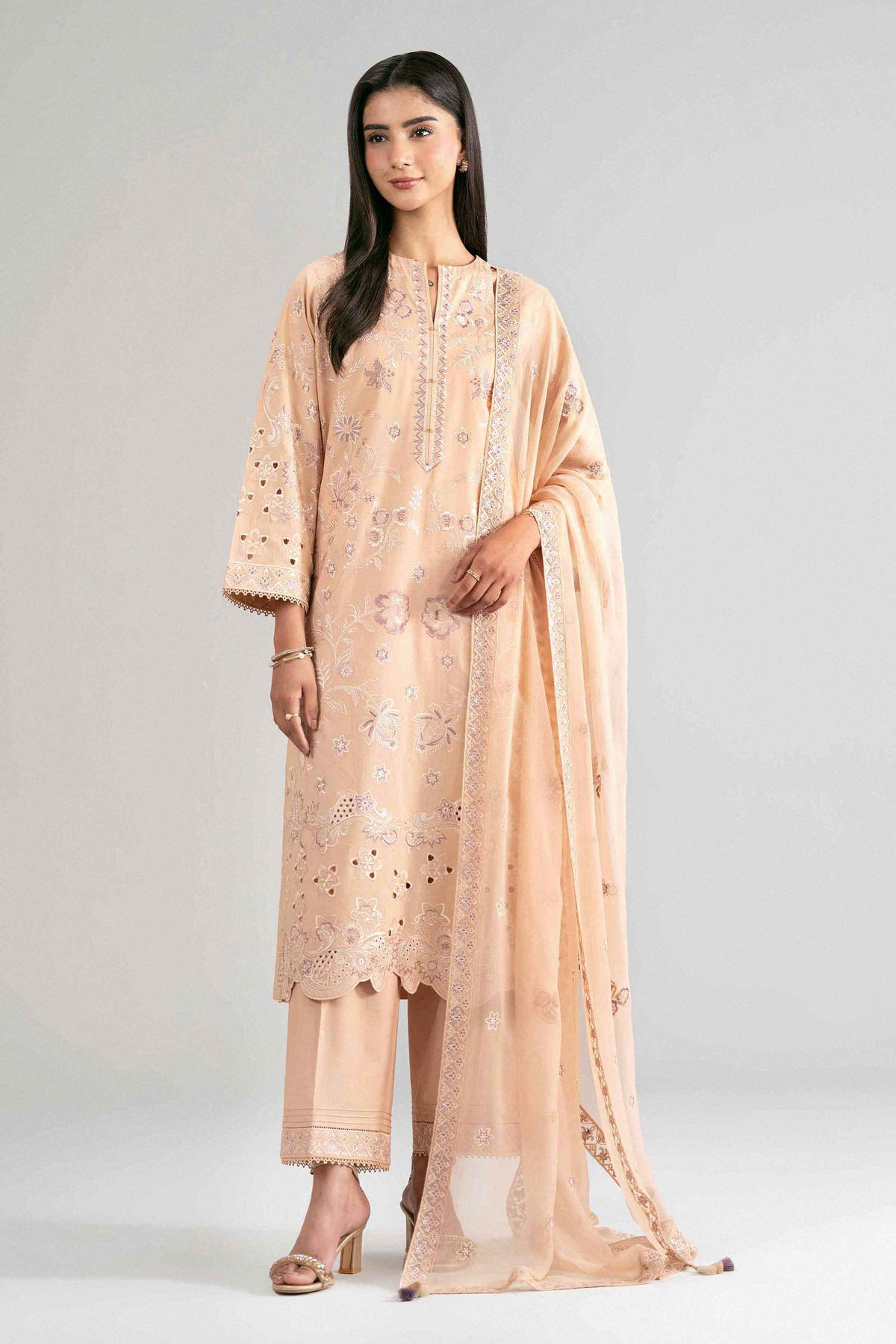 3 Piece - Embroidered Suit - 42619537