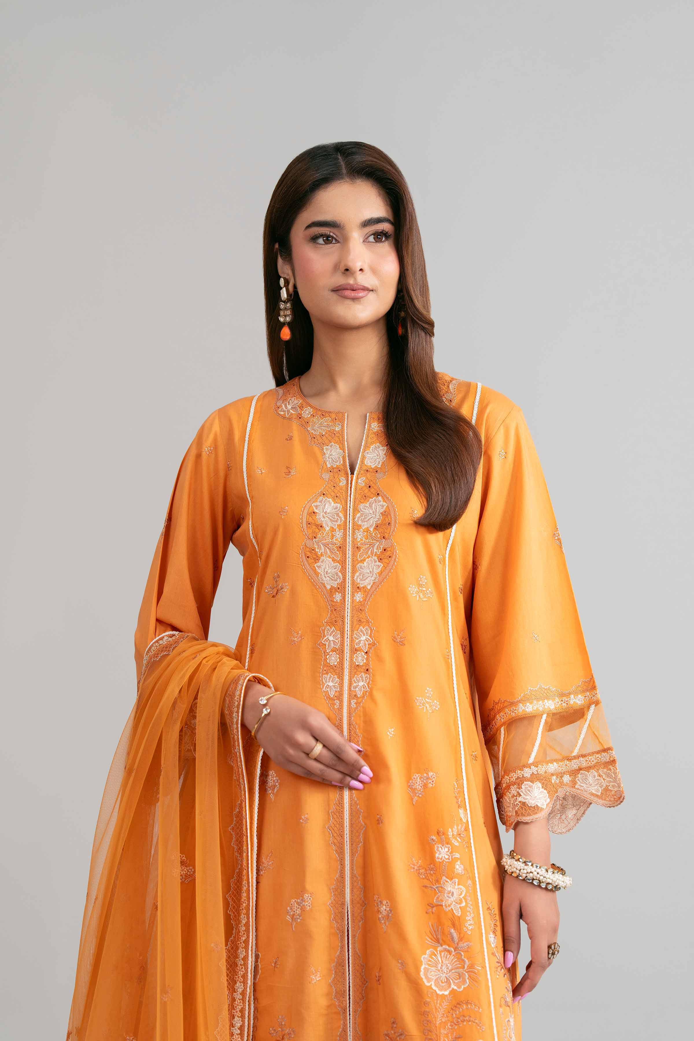 3 Piece - Embroidered Suit - 42619952