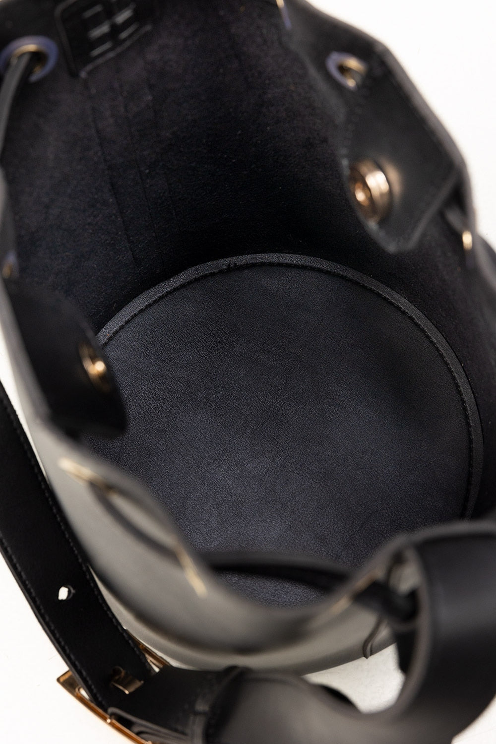 Black Bucket Bag Iww-Bkb24-017
