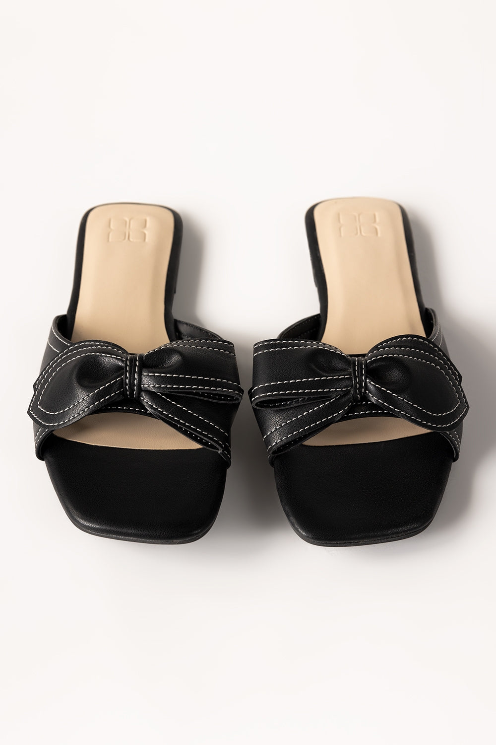 Women Black Slipper