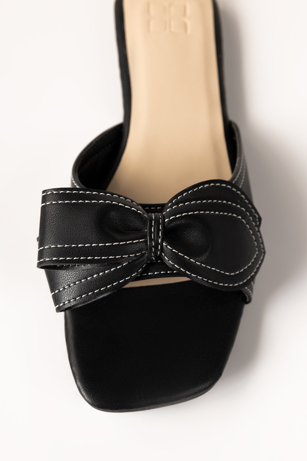 Women Black Slipper