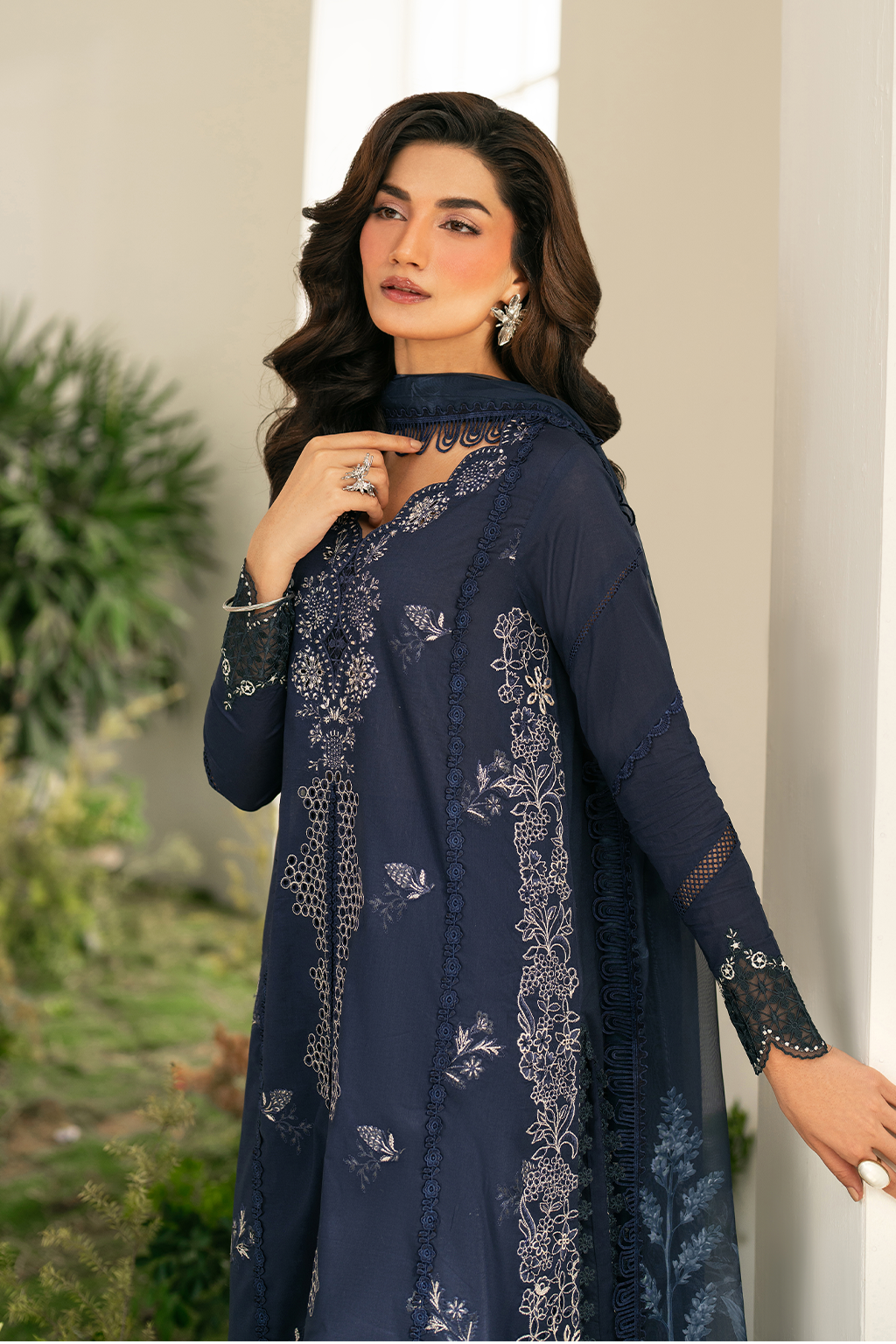 IFE-04 Embroidered Lawn