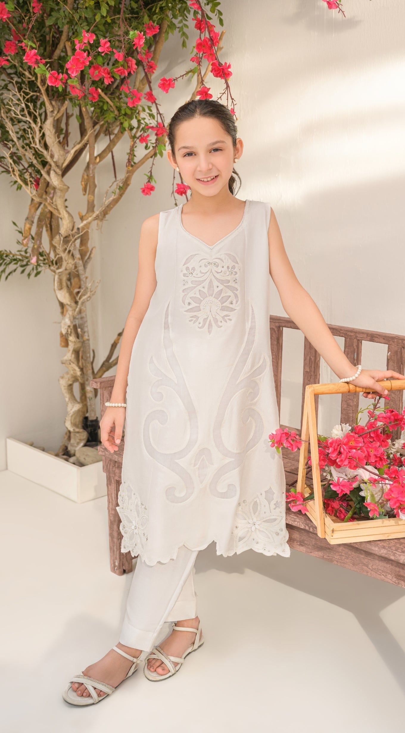 https://cdn.shopify.com/s/files/1/0654/4313/5706/files/43_b84dad29-32f7-4e12-8c9e-6d4834295b1c.jpg?v=1769260158