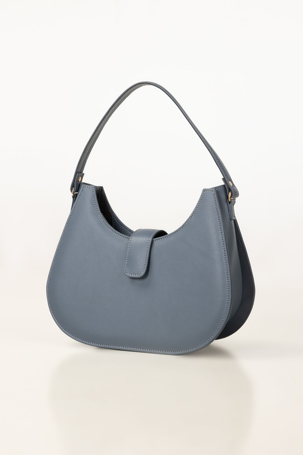 https://cdn.shopify.com/s/files/1/0706/3253/8159/files/445101-blue-shoulderbag-side-ideas.jpg?v=1765276220