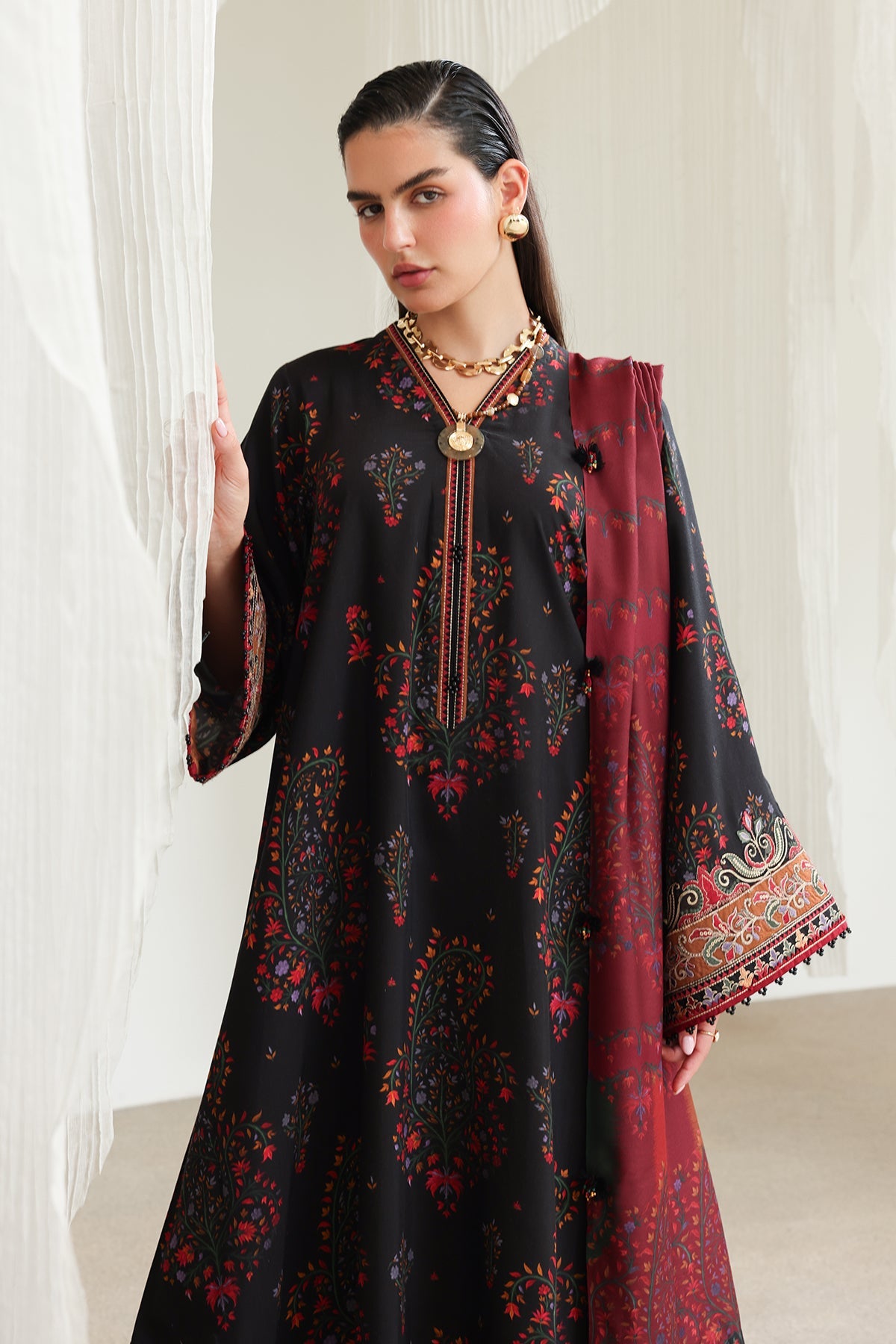 DIGITAL PRINTED VISCOSE UF-4572