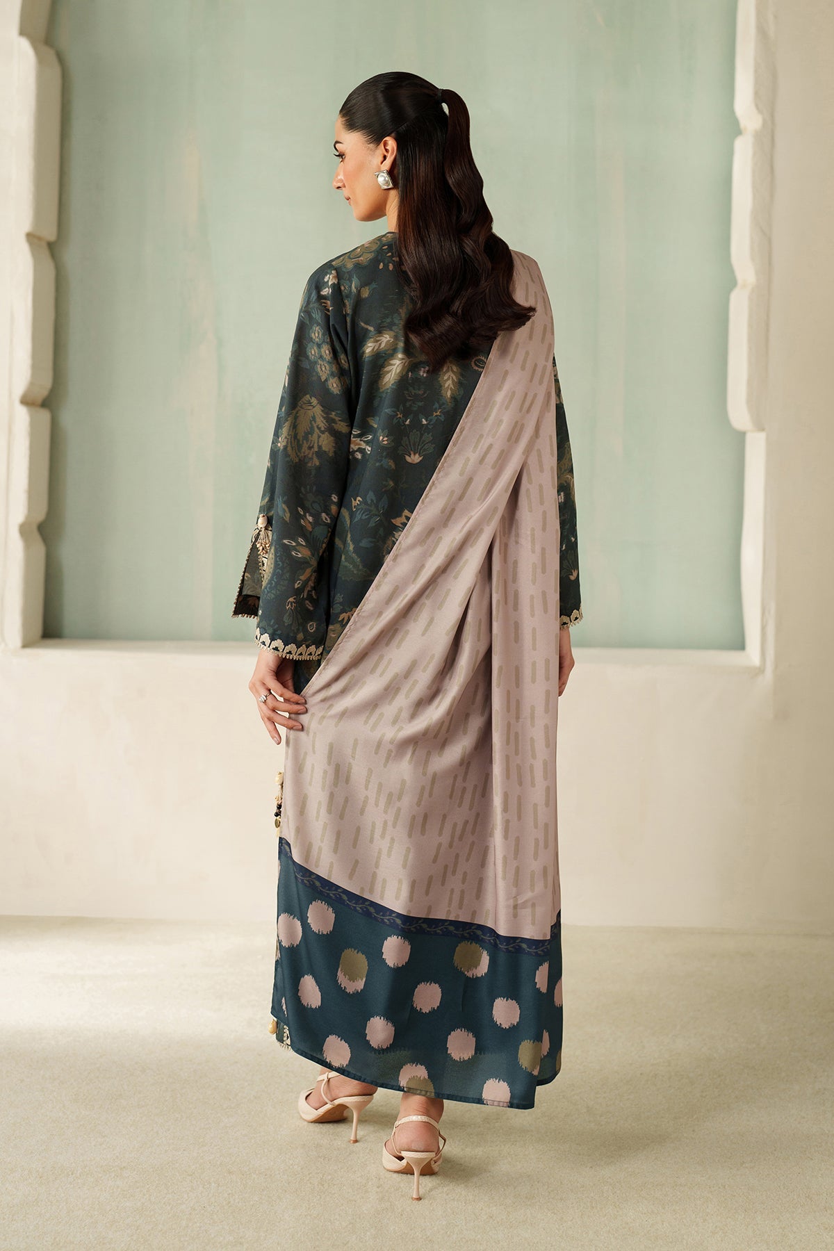 EMBROIDERED KHADDAR UF-4327