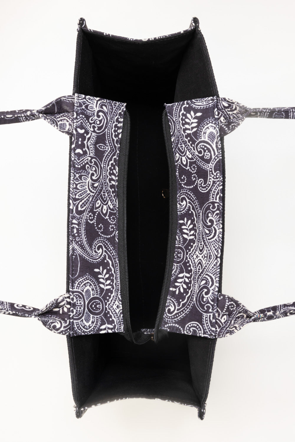 https://cdn.shopify.com/s/files/1/0706/3253/8159/files/454000-black-totebag-top2-ideas.jpg?v=1768470583