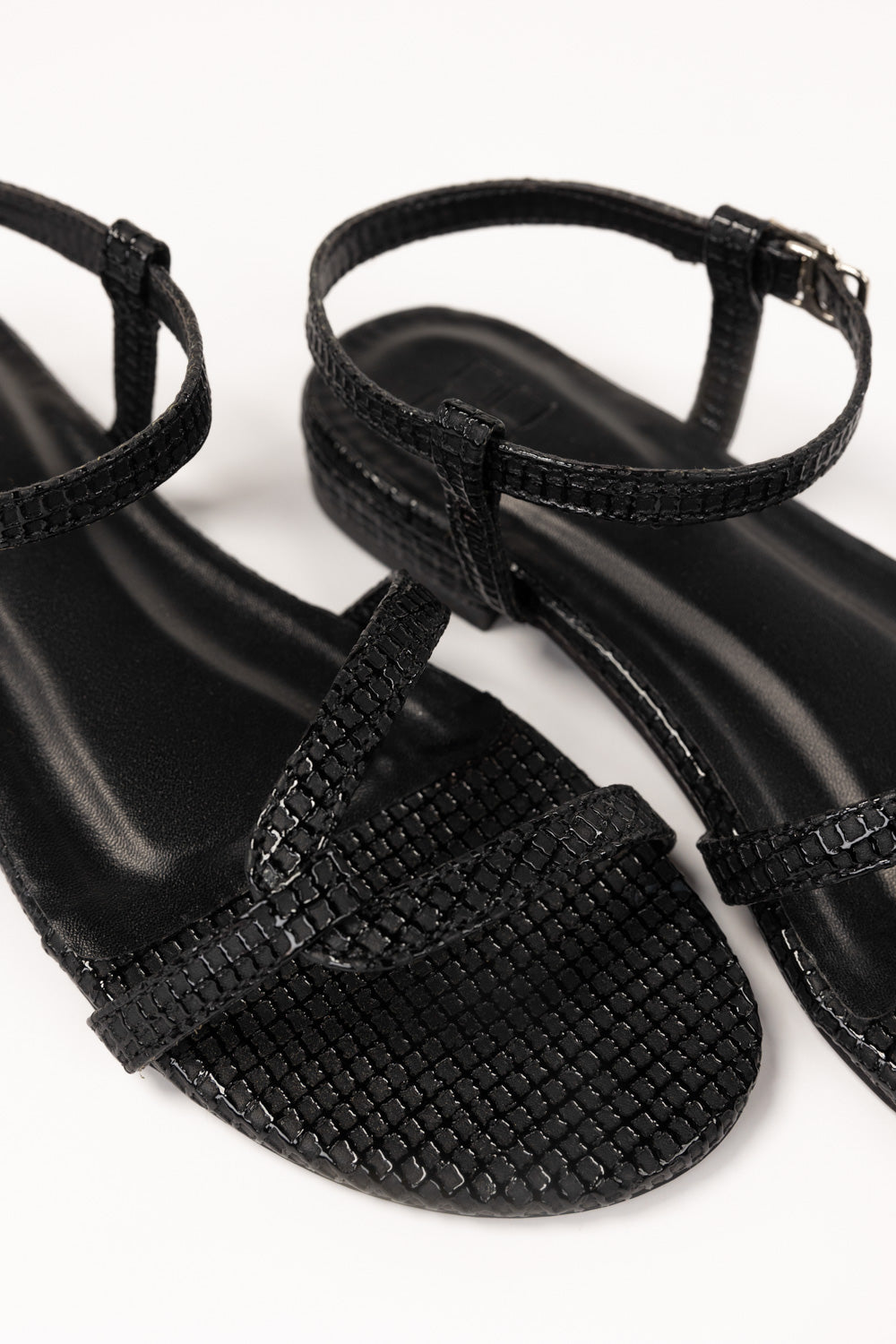 Sandal