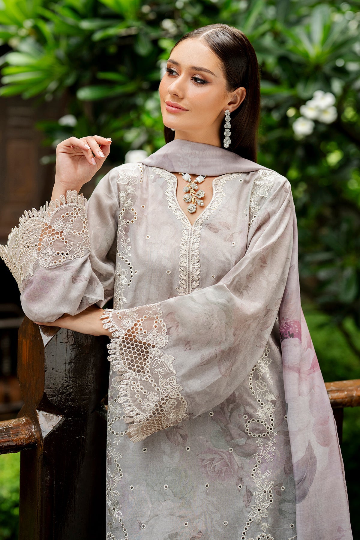 EMBROIDERED PRINTED LAWN UF-4267