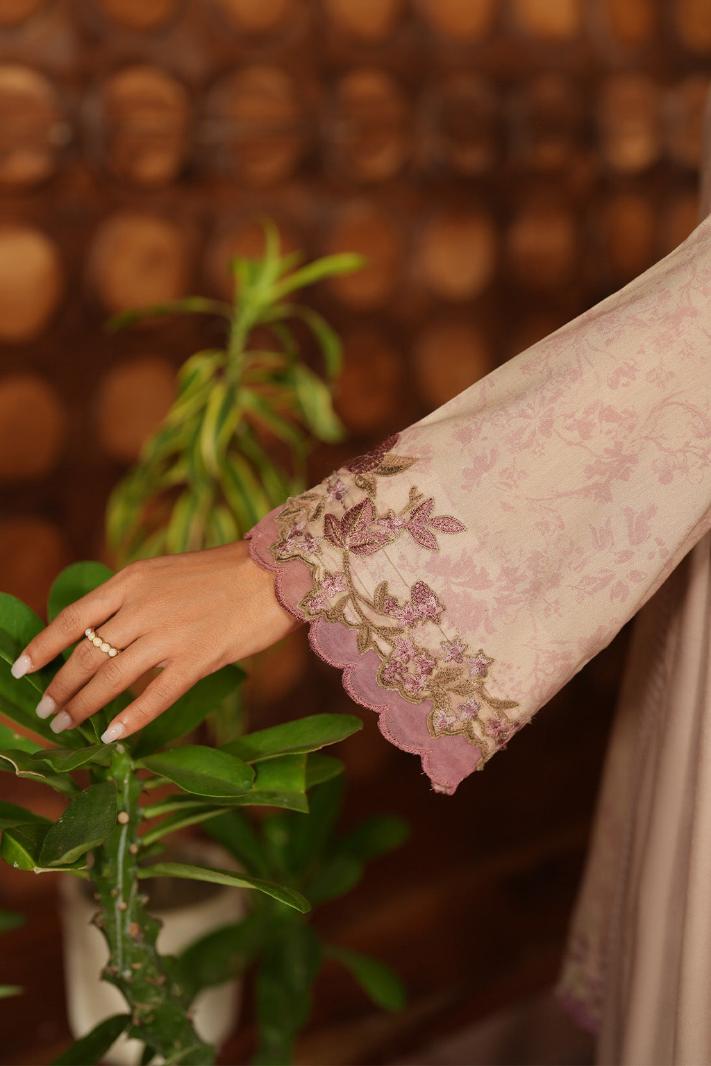 IPF-09  Printed Viscose Linen