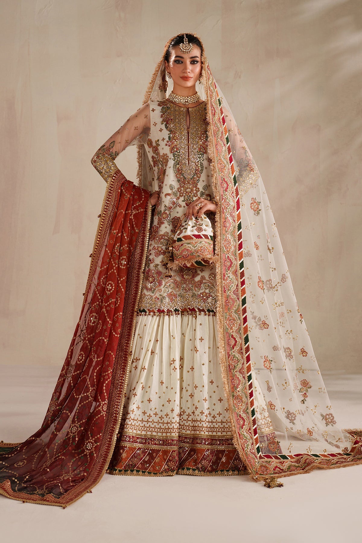 EMBROIDERED NET UF-4368