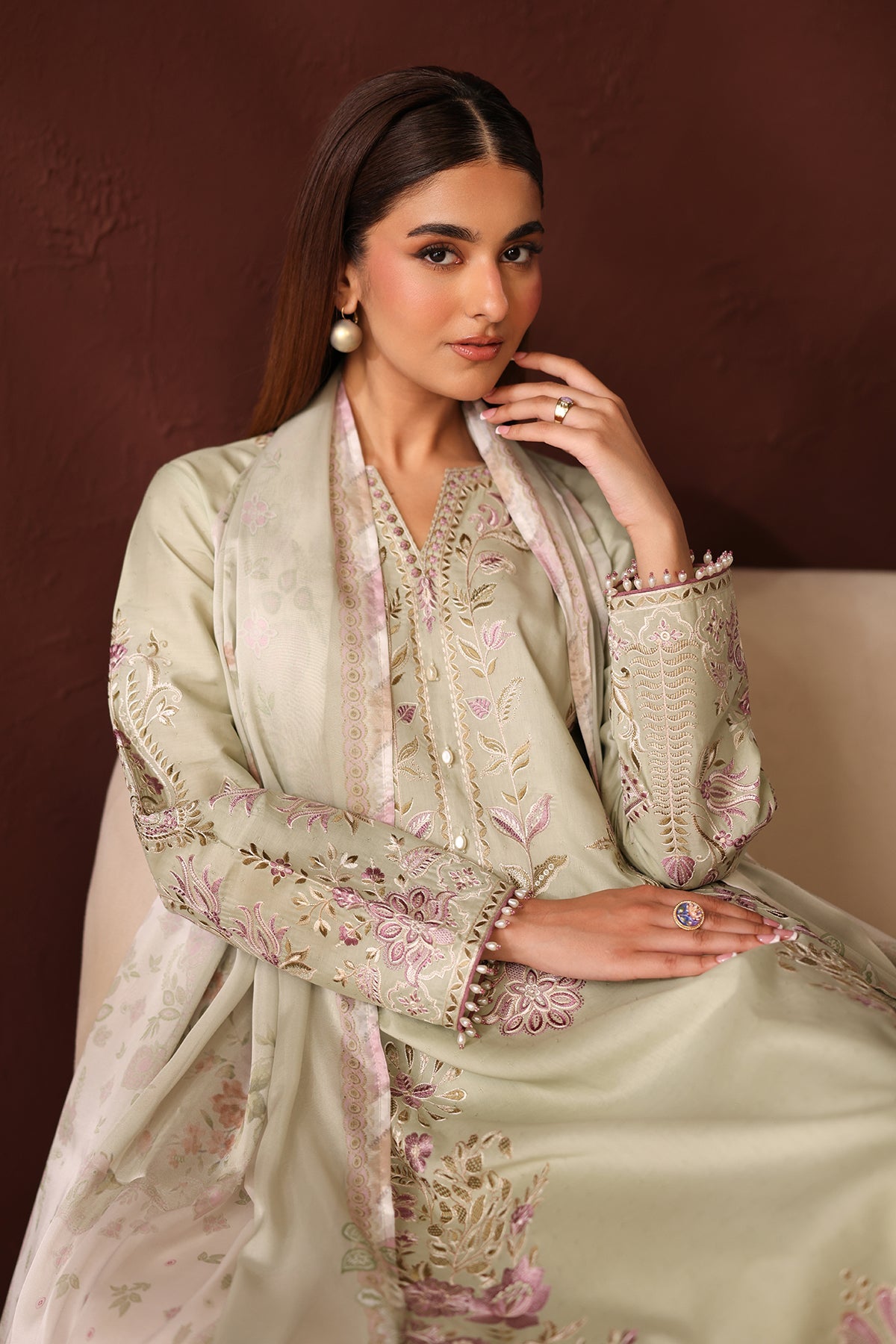 EMBROIDERED DOBBY LAWN UF-4482
