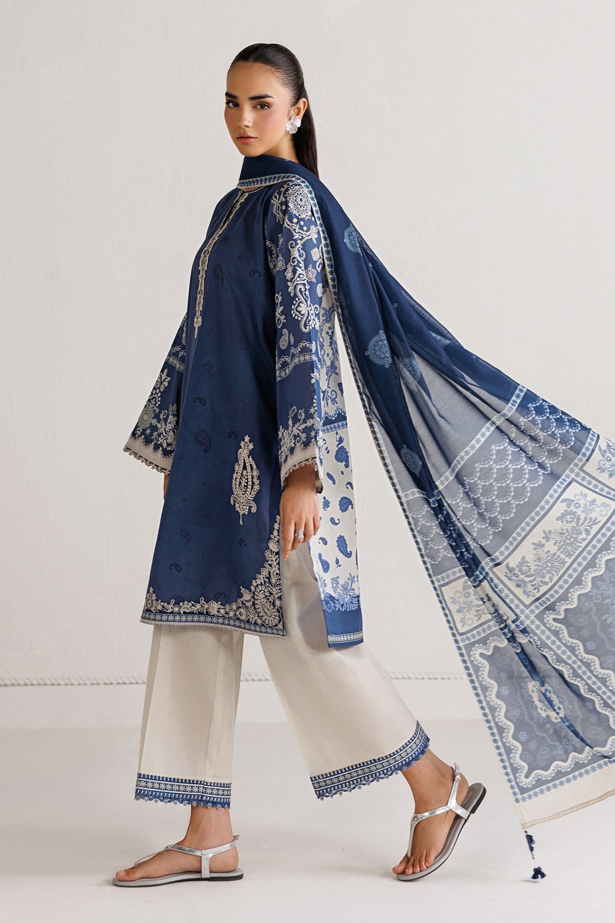 EMBROIDERED LAWN SF-4494