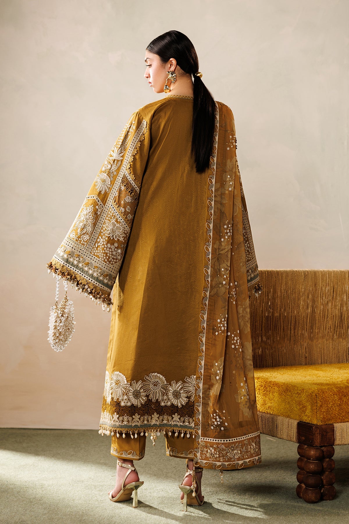 EMBROIDERED LAWN EL26-D07 UNSTITCHED