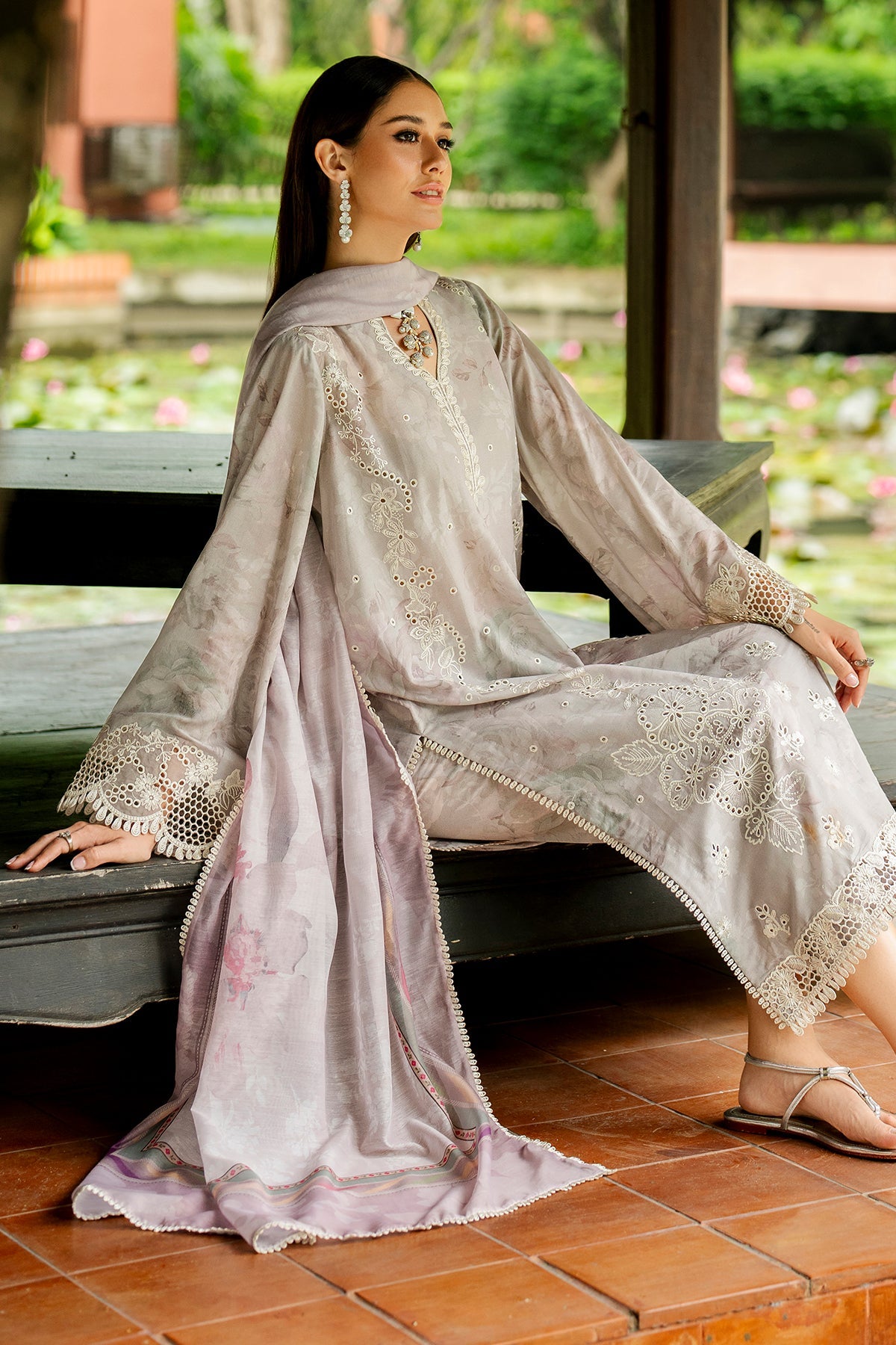 https://cdn.shopify.com/s/files/1/2277/5269/files/48_17626439-b0f9-4fdd-a4fc-33ea47ac1ed1.jpg?v=1753779554