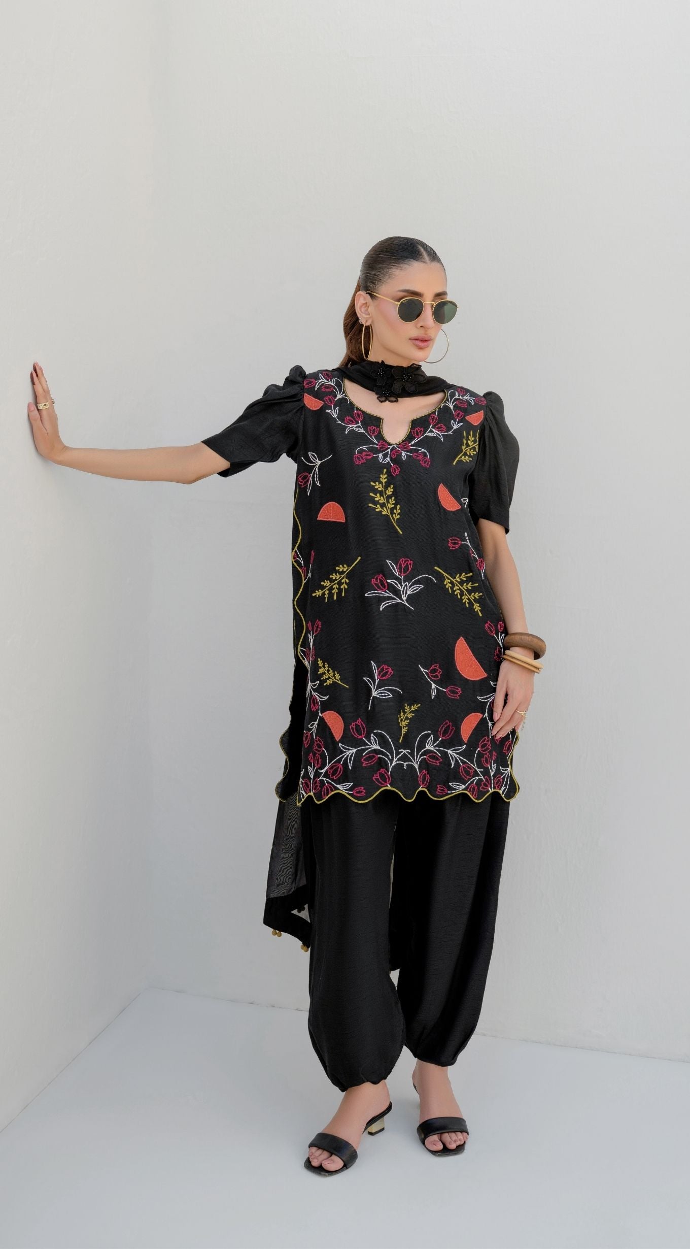 https://cdn.shopify.com/s/files/1/0654/4313/5706/files/49_18e3fbe0-ffb7-4ecc-adb2-52892d32ee6f.jpg?v=1777723808