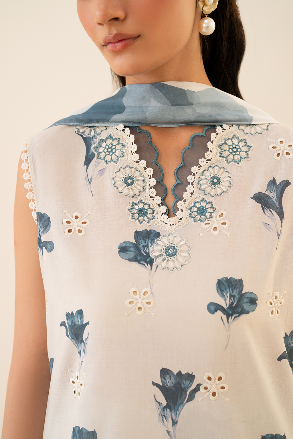 UE-442 Borer Embroidered Printed Lawn