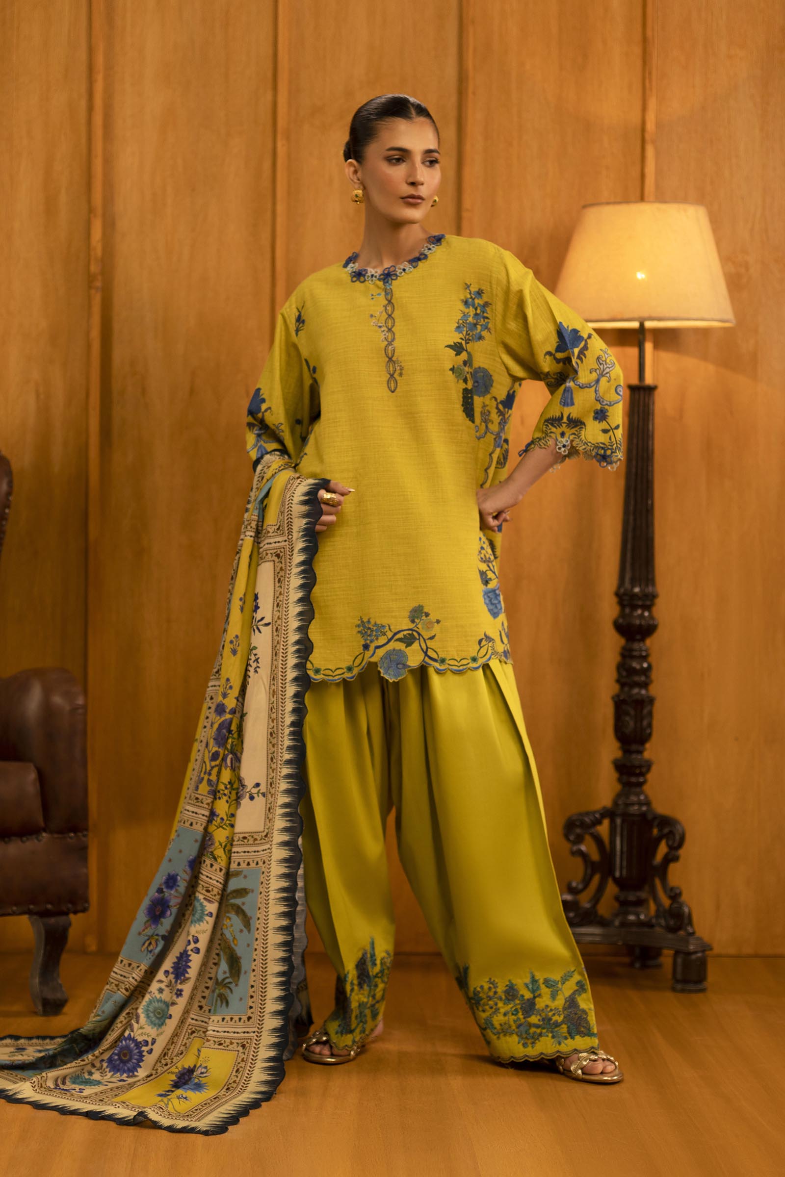 Unstitched Slub Muzlin 3 Piece Suit
