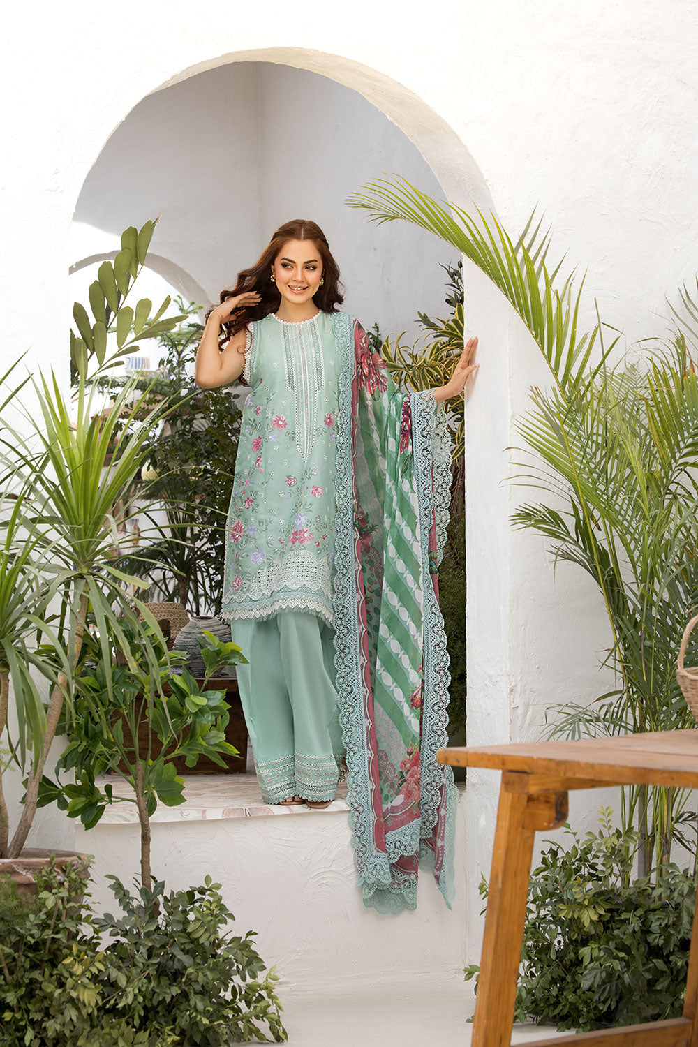 Design 4B Vital 2025 Unstitched