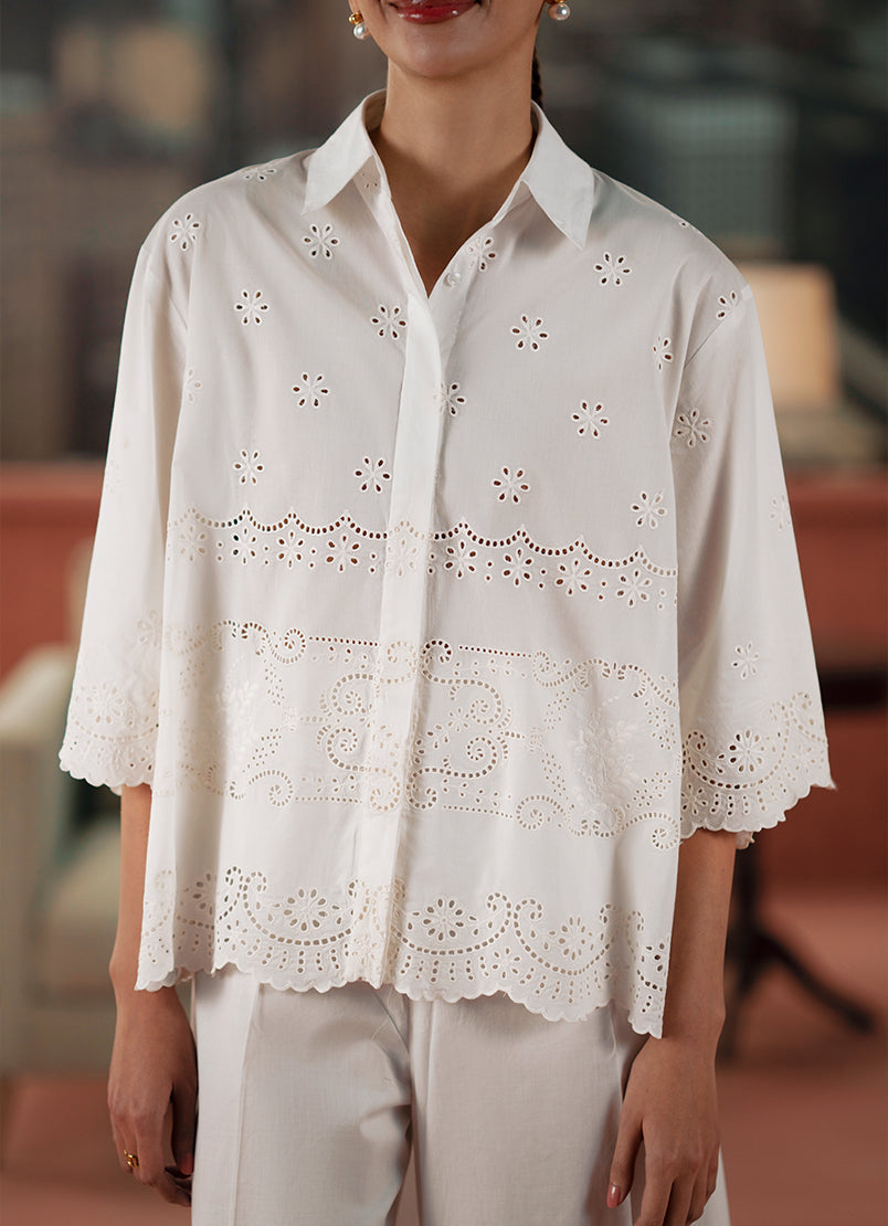 https://cdn.shopify.com/s/files/1/0418/6429/8657/files/4_c6137508-febb-4370-b135-fbca6d7f6e65.jpg?v=1766068957