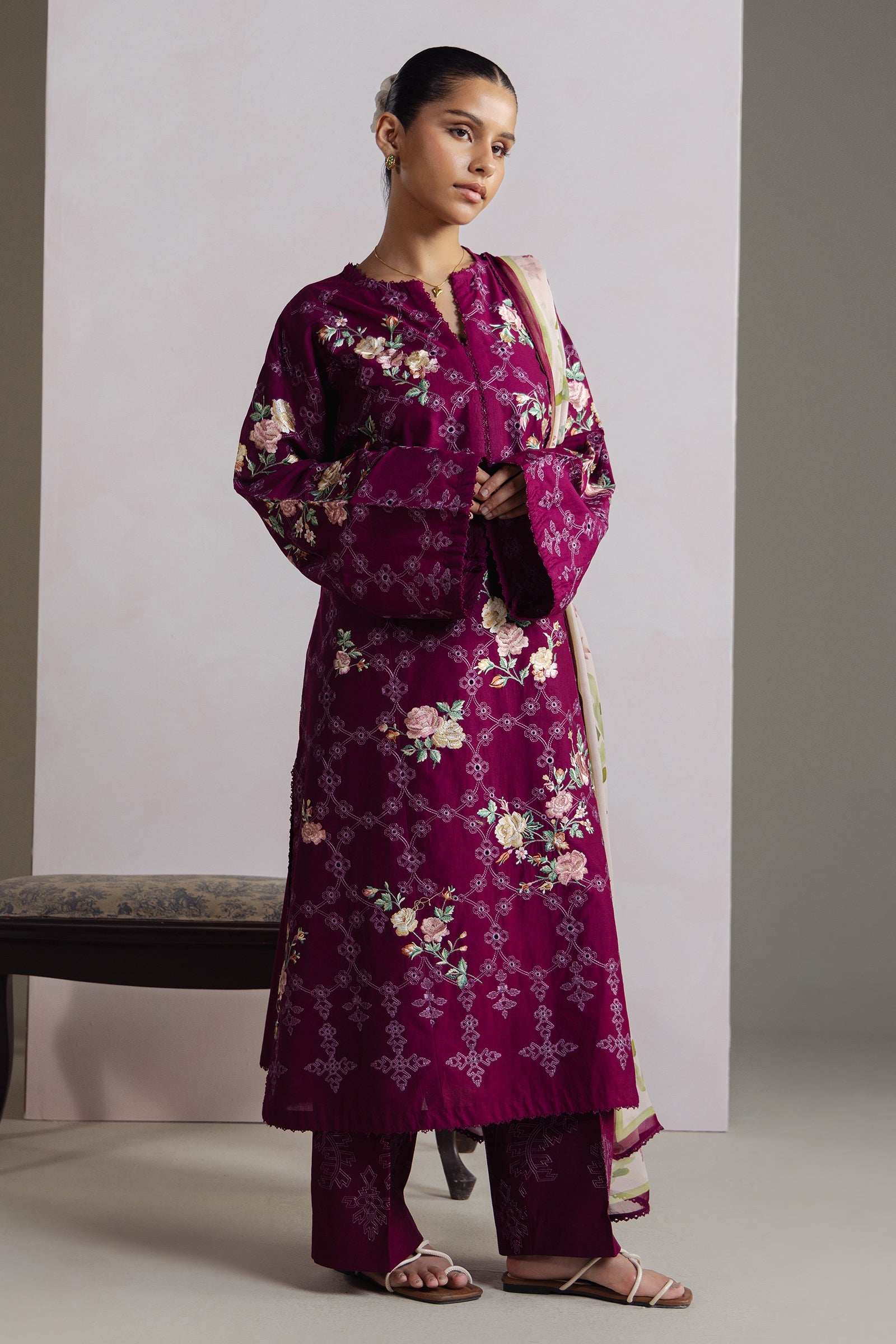 https://cdn.shopify.com/s/files/1/0886/3957/0230/files/4_13c4eaaf-1f7c-4b9b-9ff7-ecdb5dbeddc2.jpg?v=1781871965