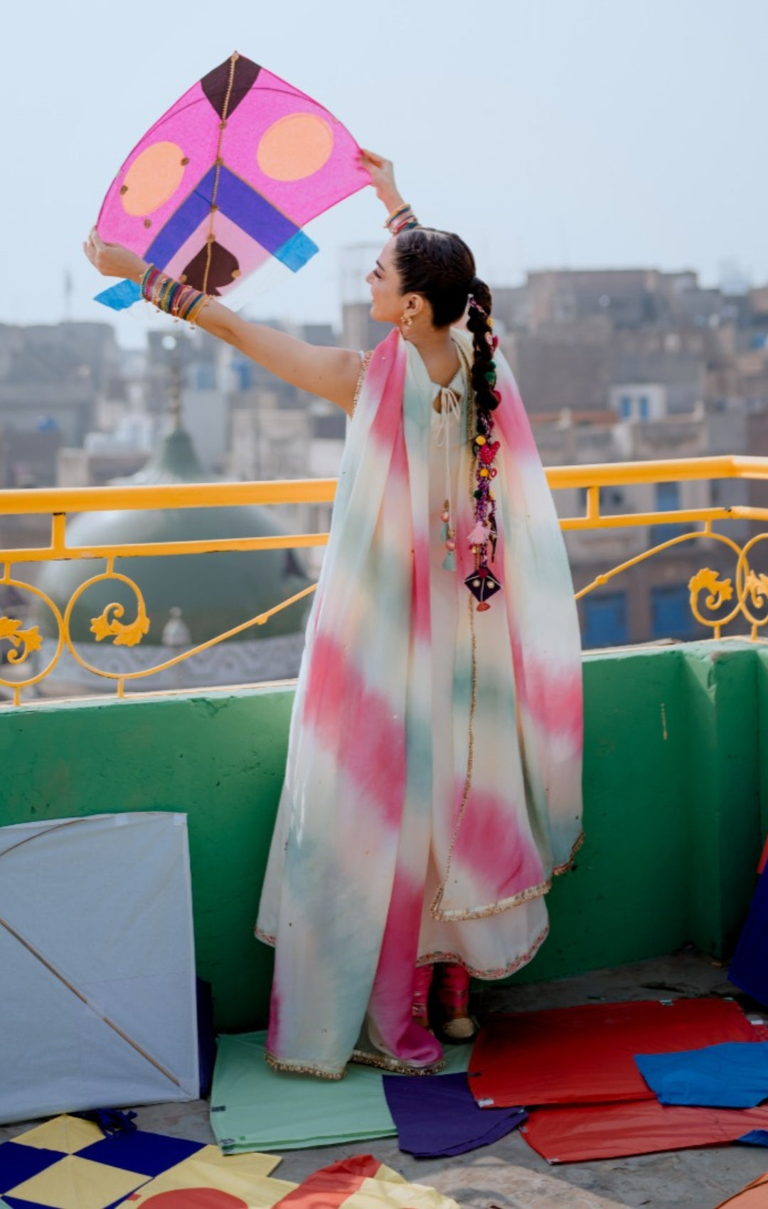 GUL E BAHAR