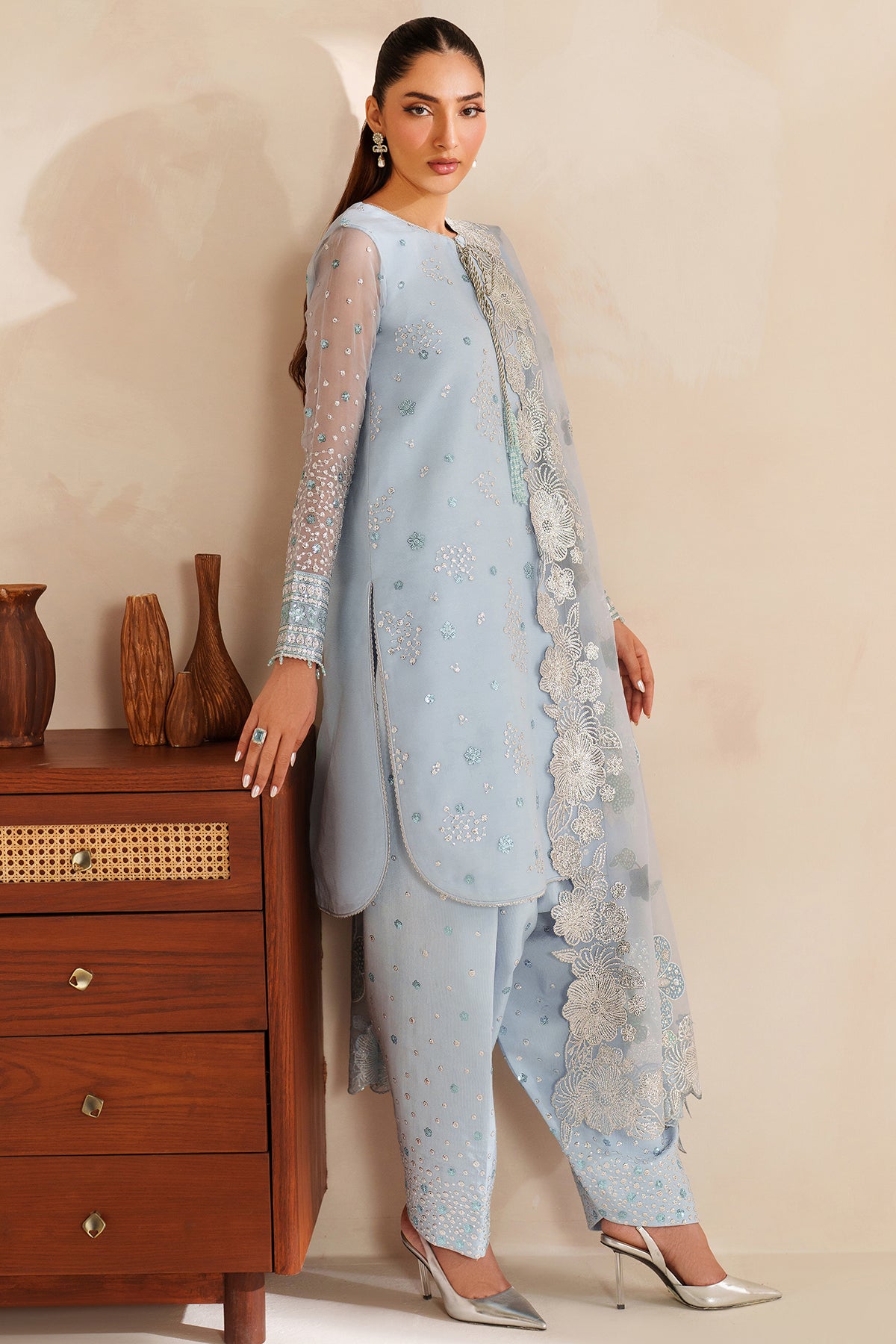 Farasha – Frosted Mist Style