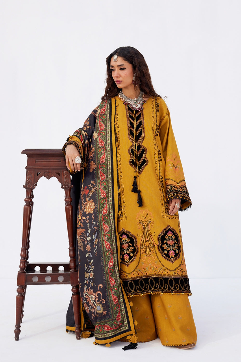 https://cdn.shopify.com/s/files/1/0533/2910/0998/files/4_6174b603-f3e2-4ecd-9129-52f7f545716e.jpg?v=1764087969