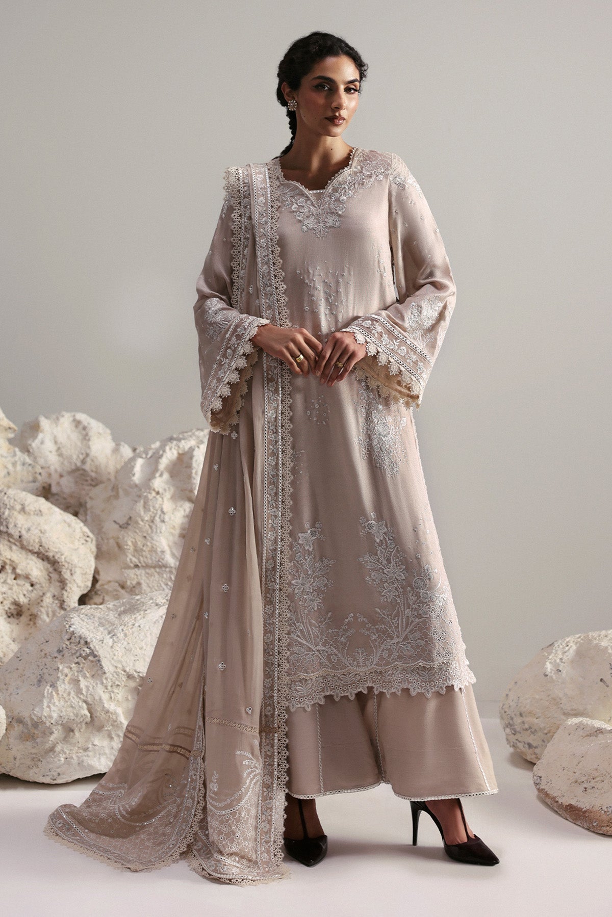 https://cdn.shopify.com/s/files/1/0052/2030/2897/files/4_961c0157-5951-4455-b98b-0b5eac9392f0.jpg?v=1756028582
