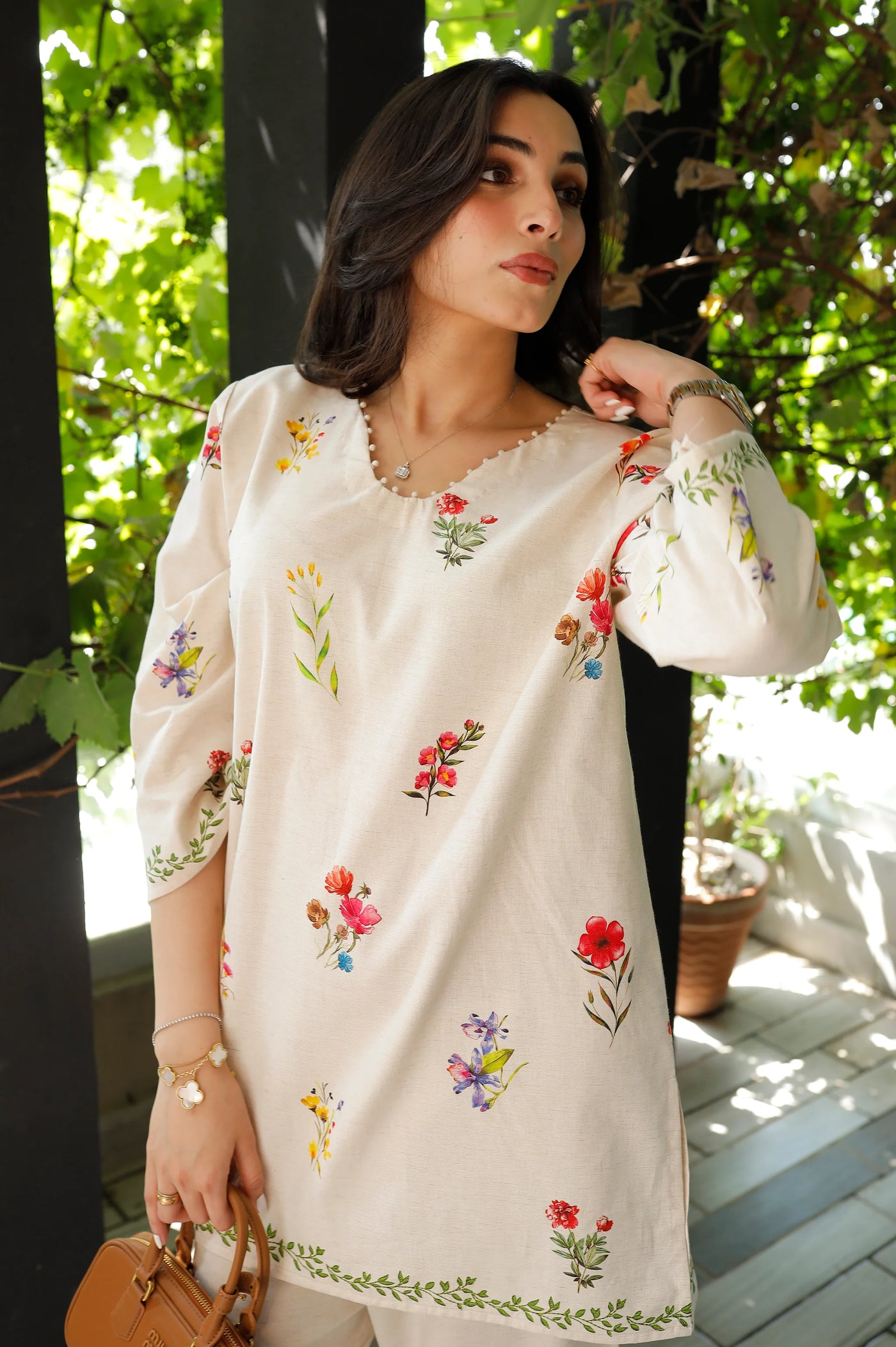 https://cdn.shopify.com/s/files/1/0835/3126/8378/files/4_88a0039d-95d8-4196-a785-94639ce1d2cd.webp?v=1777878151