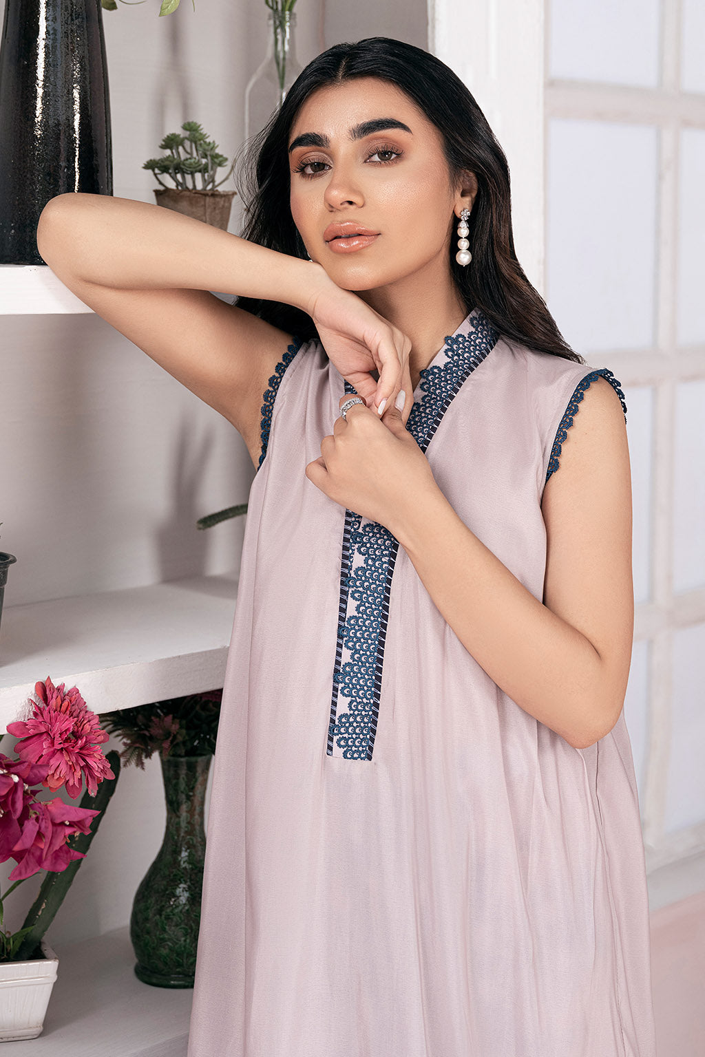 https://cdn.shopify.com/s/files/1/0019/7217/4947/files/4_6345b42f-18cb-4195-8829-d2aaae5be220.jpg?v=1764582095