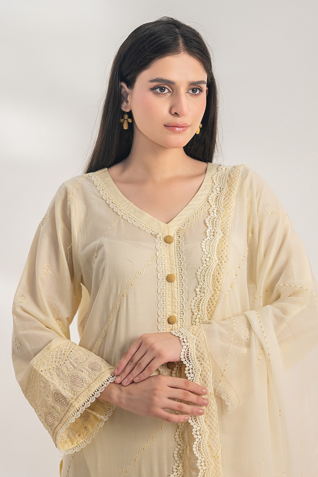 Ready to Wear Lawn Embroidered Suit D-194 - D-200