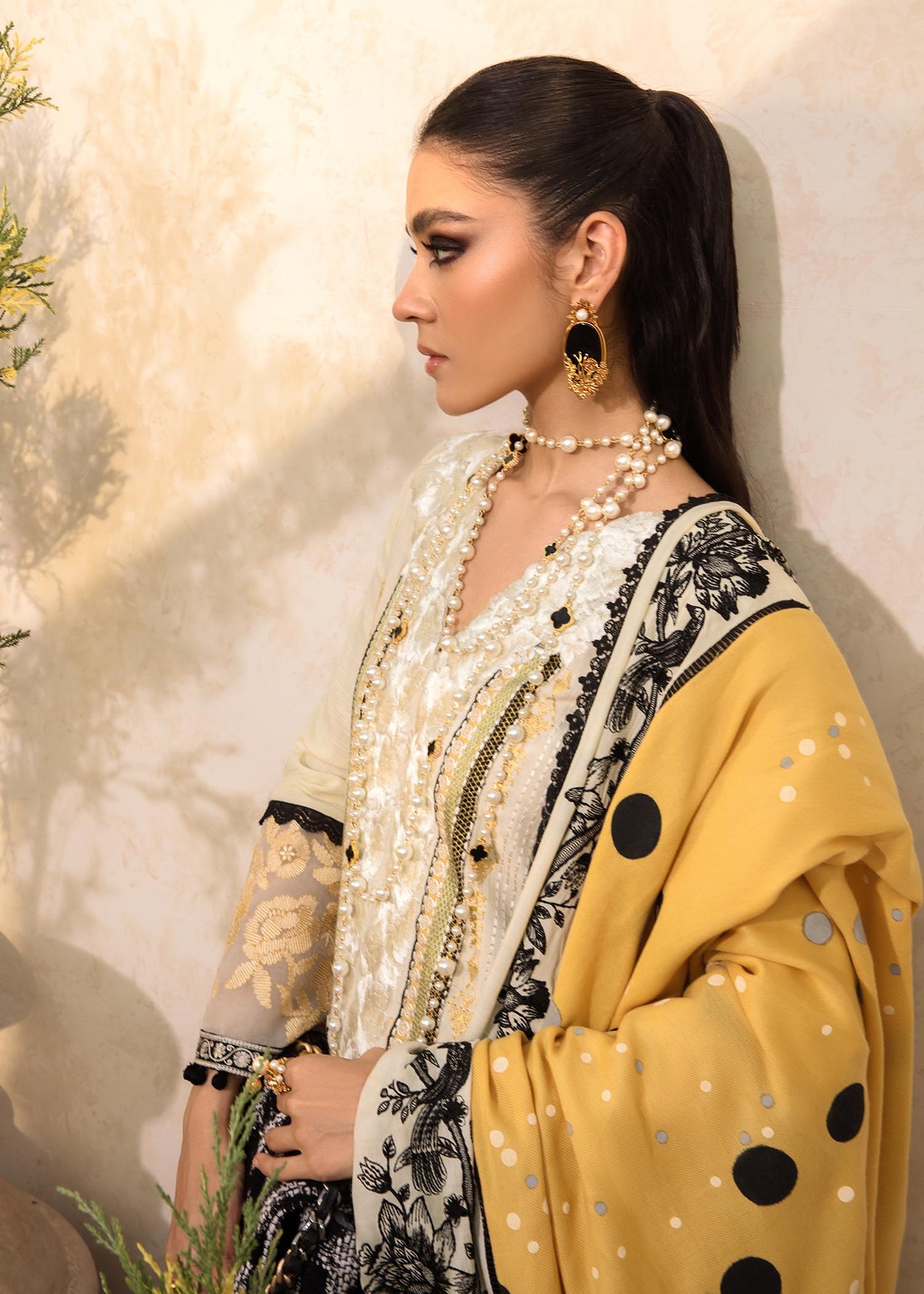 https://cdn.shopify.com/s/files/1/1625/9005/products/4_4bc85950-49e0-4106-a53b-d911e1733957.jpg?v=1671710162