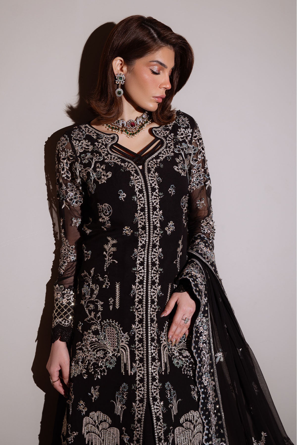 https://cdn.shopify.com/s/files/1/0551/9487/8152/files/4_b9d82671-96ee-4053-960f-d0c6b16df6cb.jpg?v=1767698181