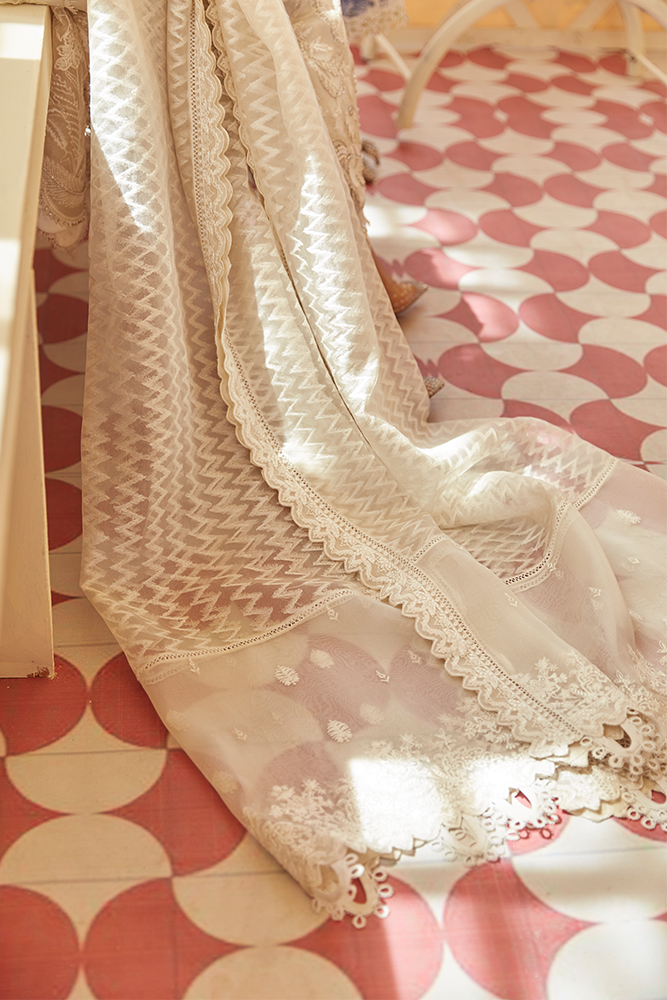IVORY BREEZE