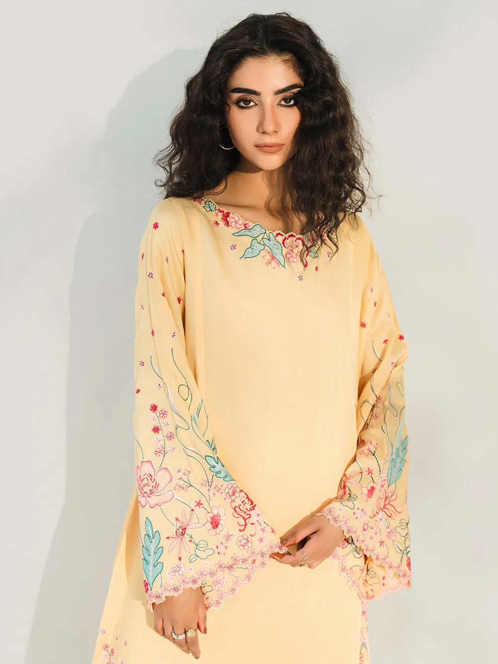 Blossom - 2Pcs Khaddi Silk Ensemble