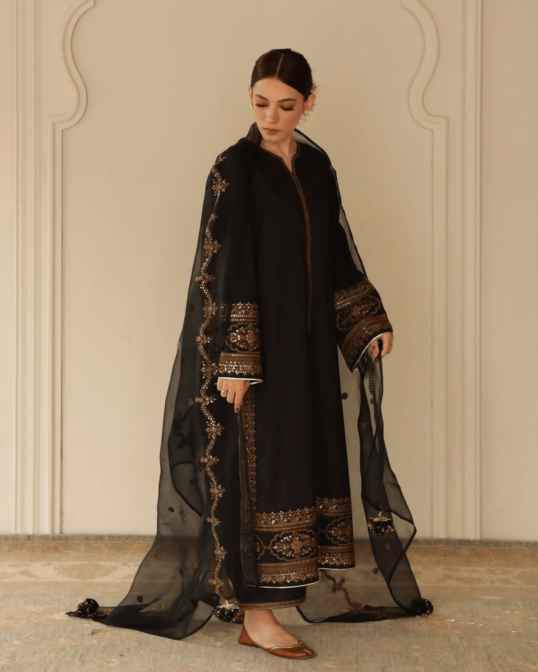 Royal Black Attire – Classic 3-Piece Suit for Women