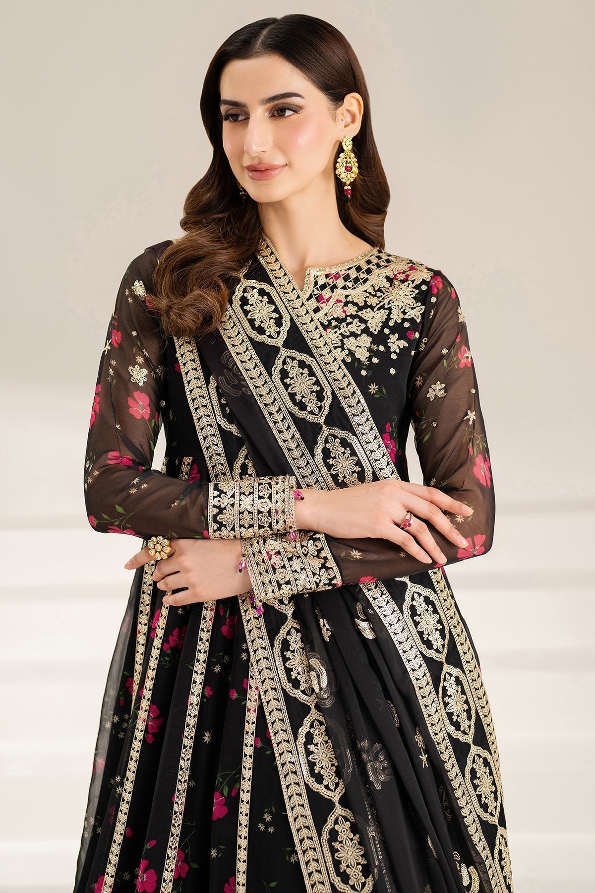 Farasha – Fuchsia Night Style