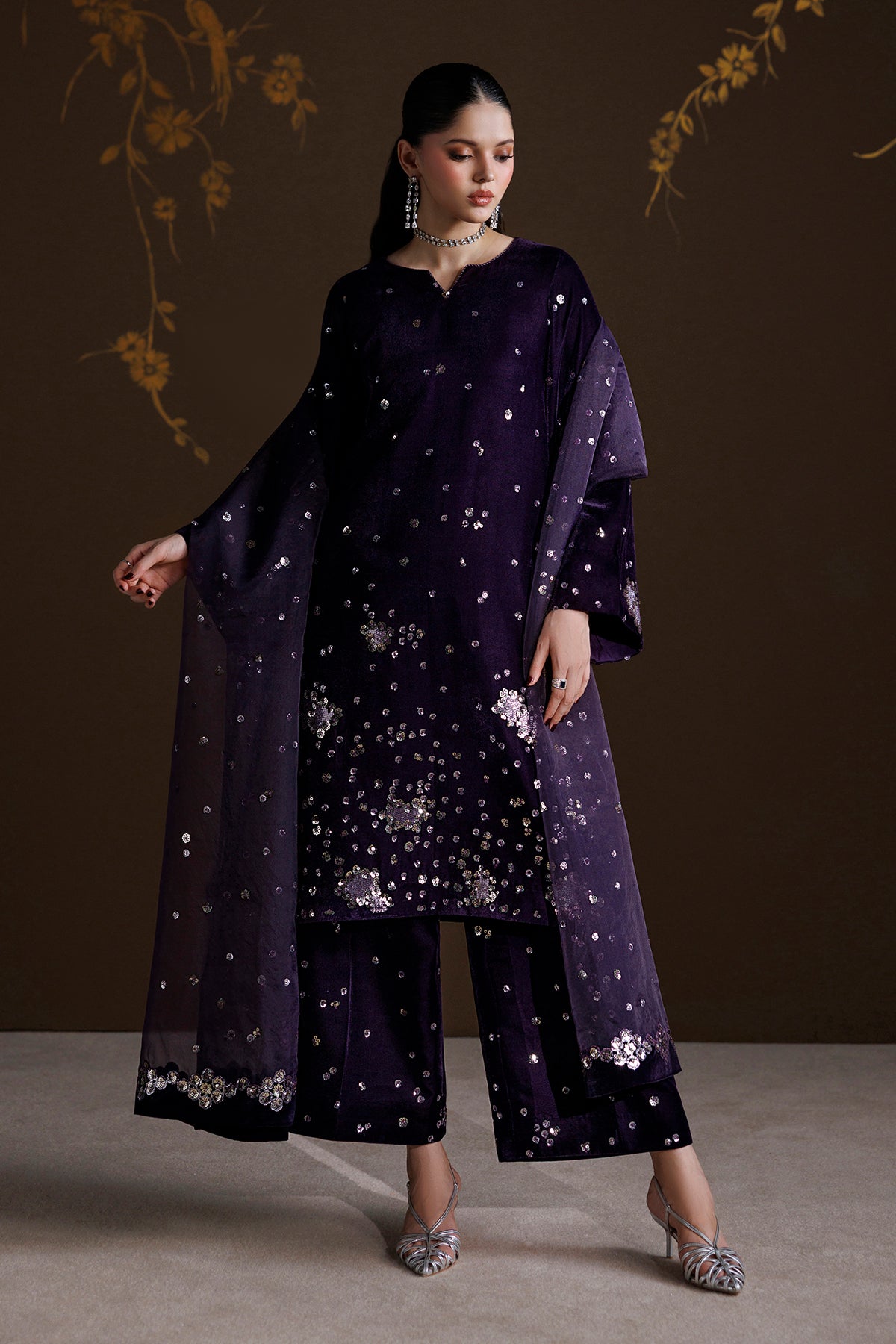 EMBROIDERED VELVET UF-4549