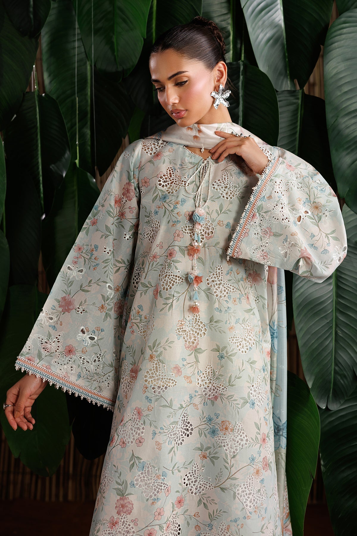 EMBROIDERED LAWN UF-4530