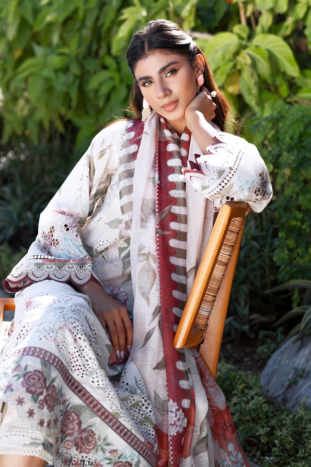 EMBROIDERED PRINTED LAWN SF-4070