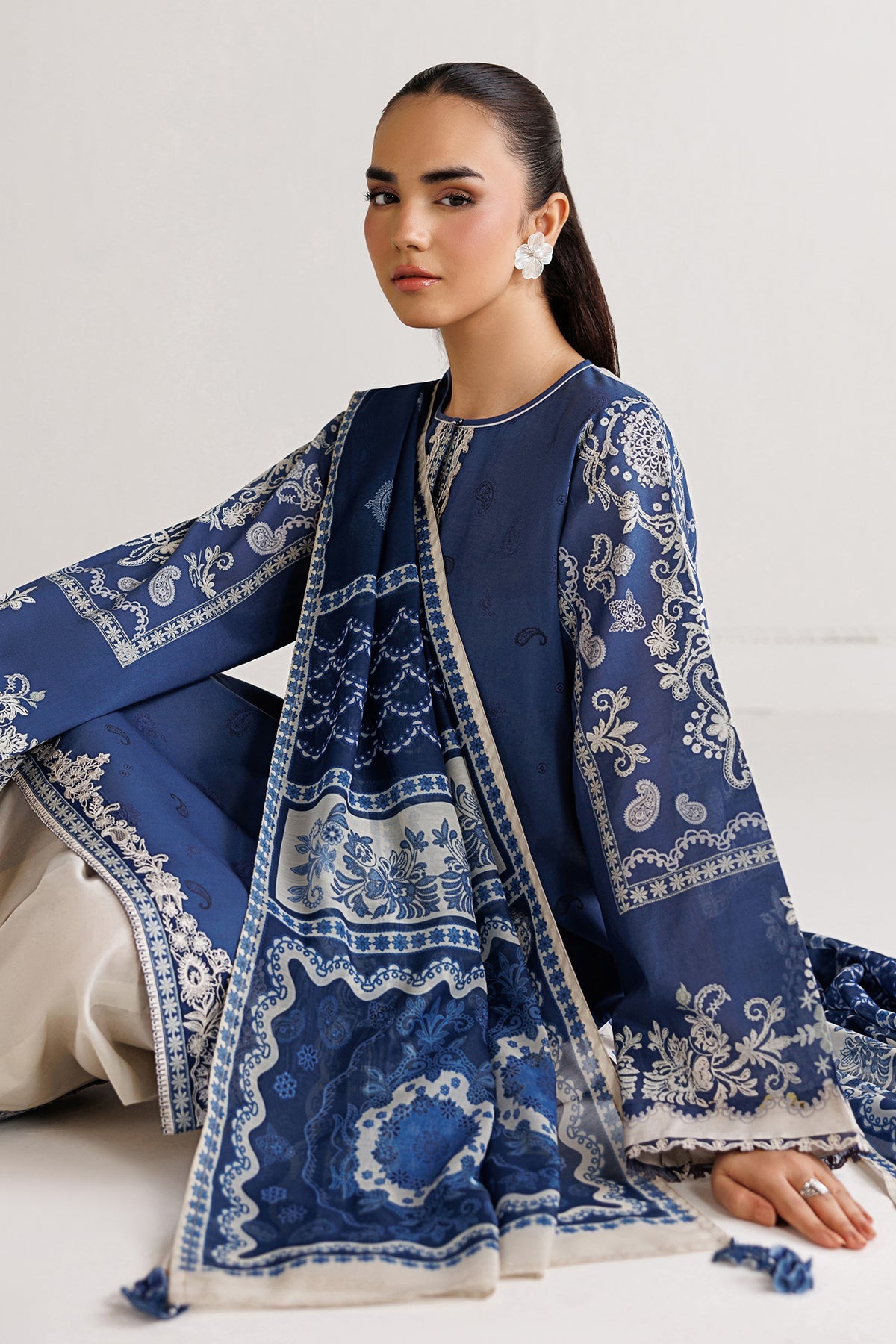 EMBROIDERED LAWN SF-4494