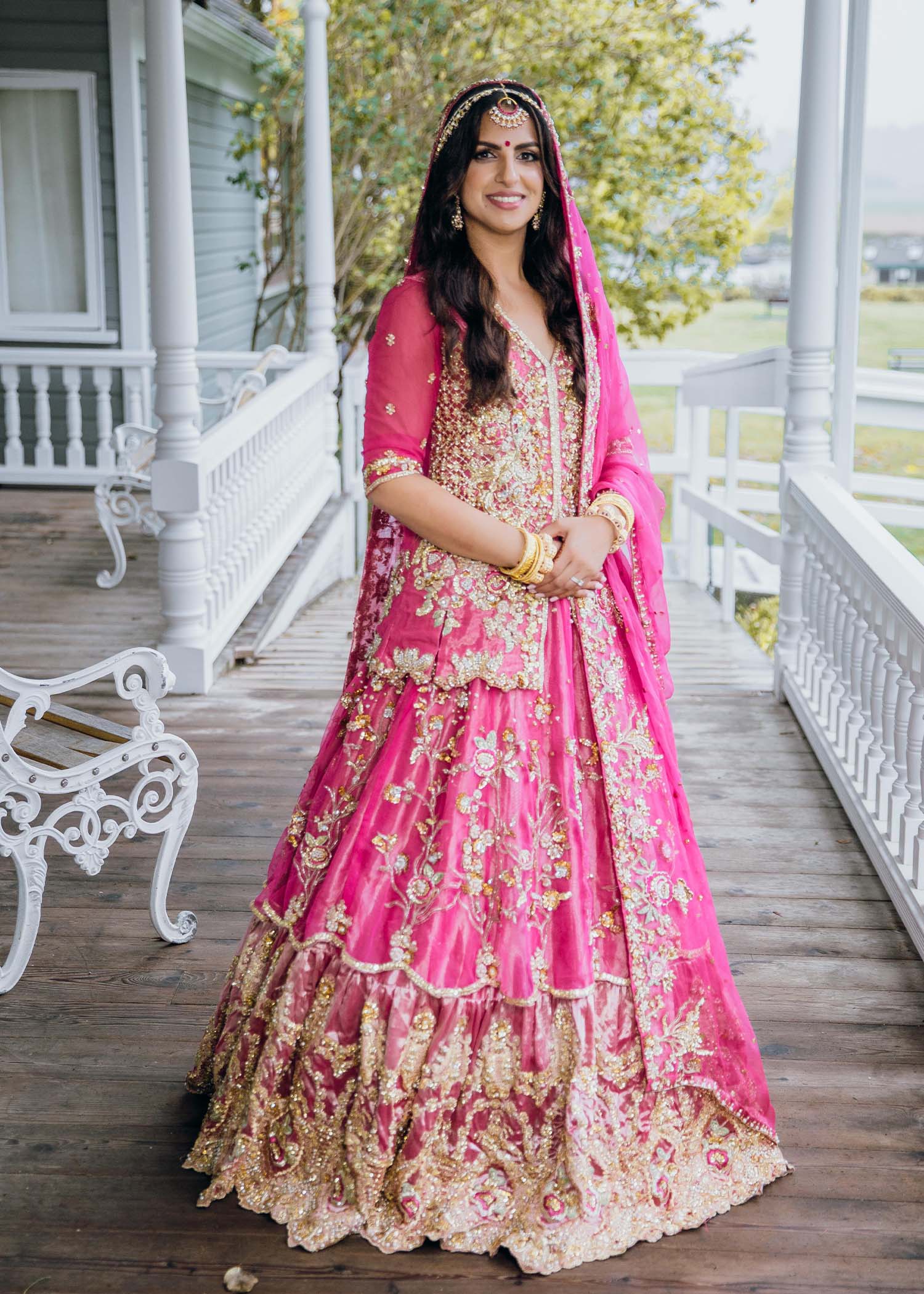 sadaf-fawad-khan-pool-89015904